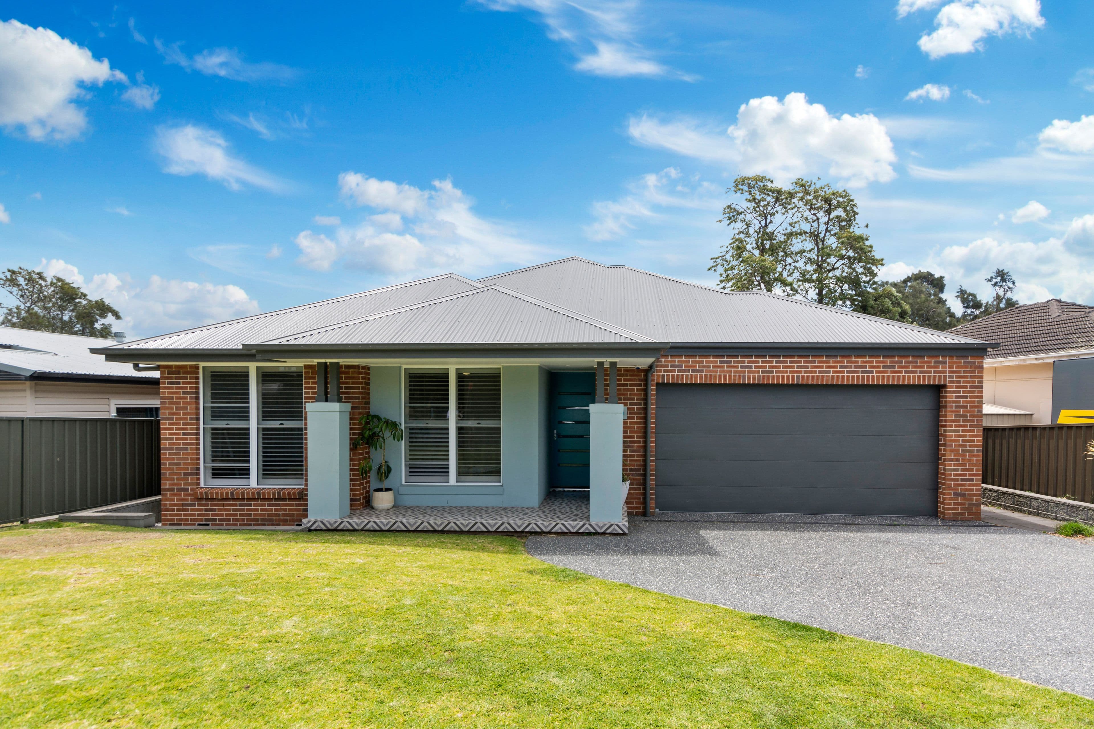 99 The Esplanade, Oak Flats NSW 2529, Oak Flats - Thumbnail 2