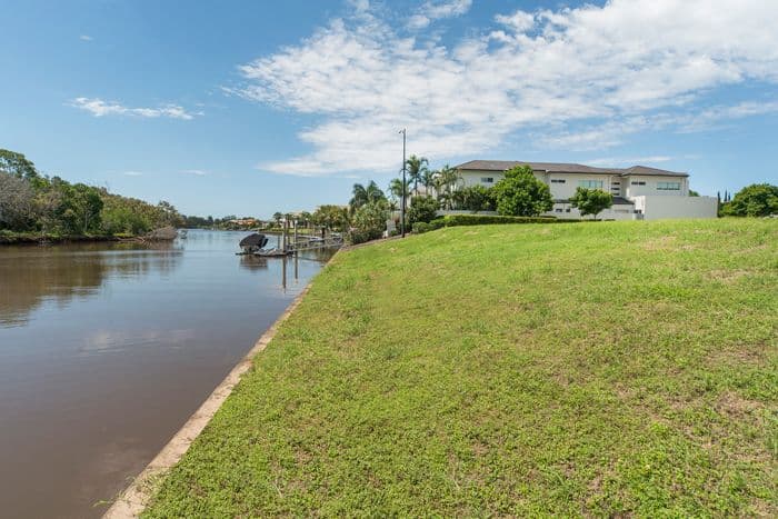 2515 (Lot 73) Cressbrook Drive, Hope Island QLD 4212, Hope Island - Thumbnail 8
