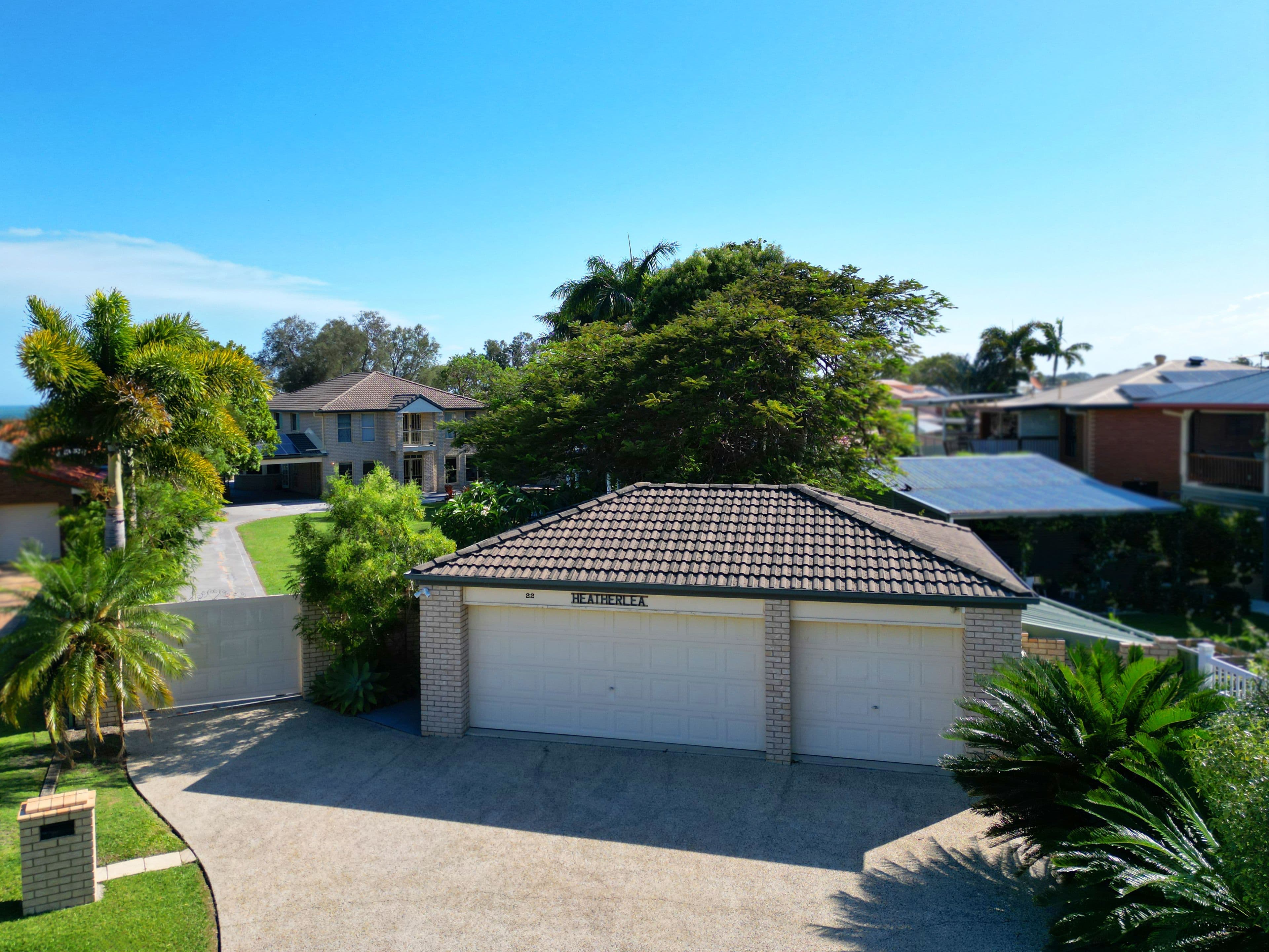 22 Howard Court, Sandstone Point QLD 4511, Sandstone Point - Thumbnail 2
