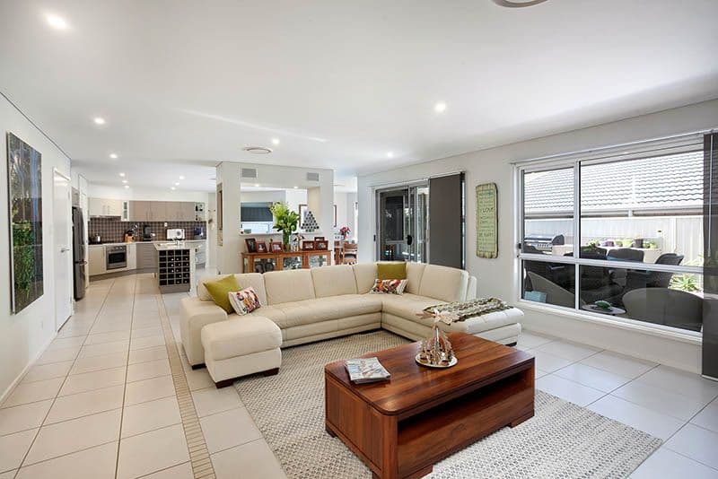 7 Saltwater Avenue, Shell Cove - Thumbnail 3