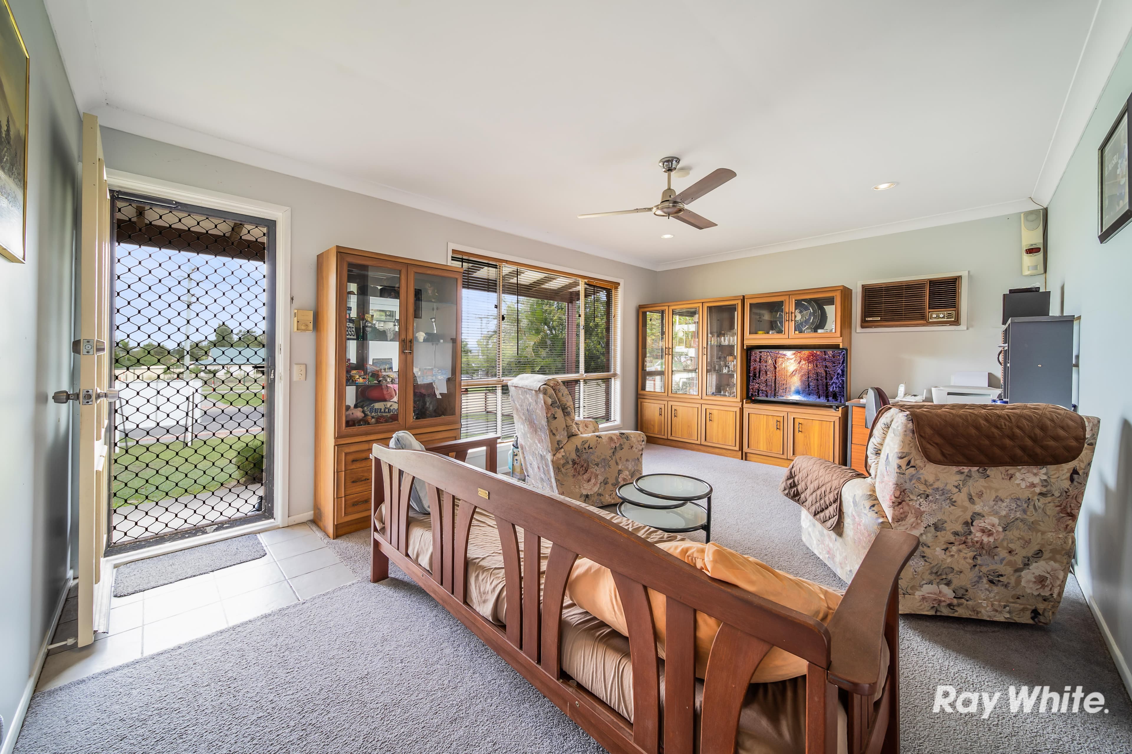 57 Trulson Drive, Crestmead QLD 4132, Crestmead - Thumbnail 2