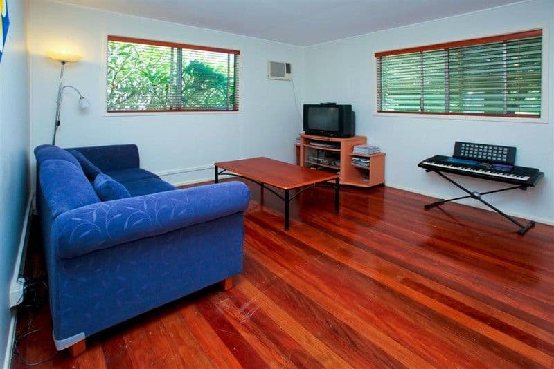 36 Pareena Crescent, Mansfield QLD 4122, Mansfield - Thumbnail 3