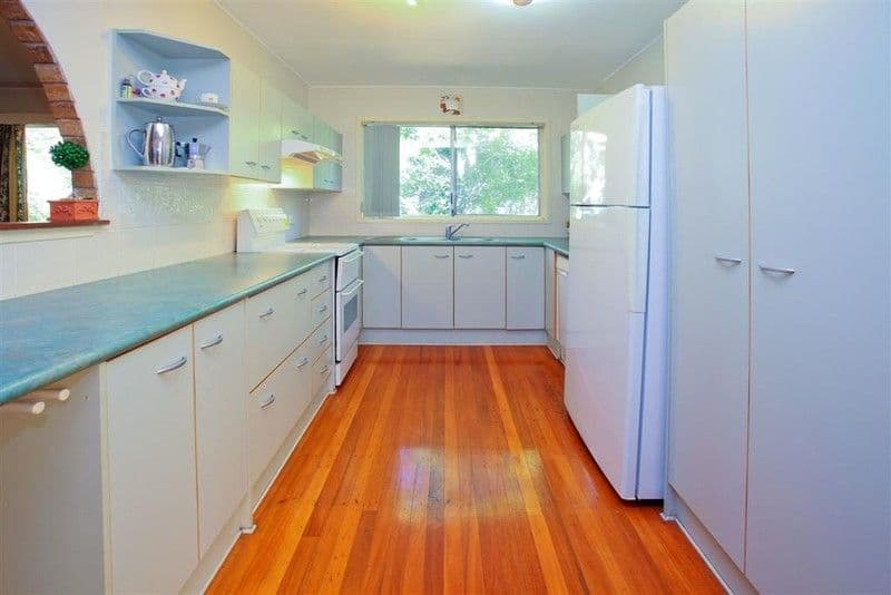 36 Pareena Crescent, Mansfield QLD 4122, Mansfield - Thumbnail 4
