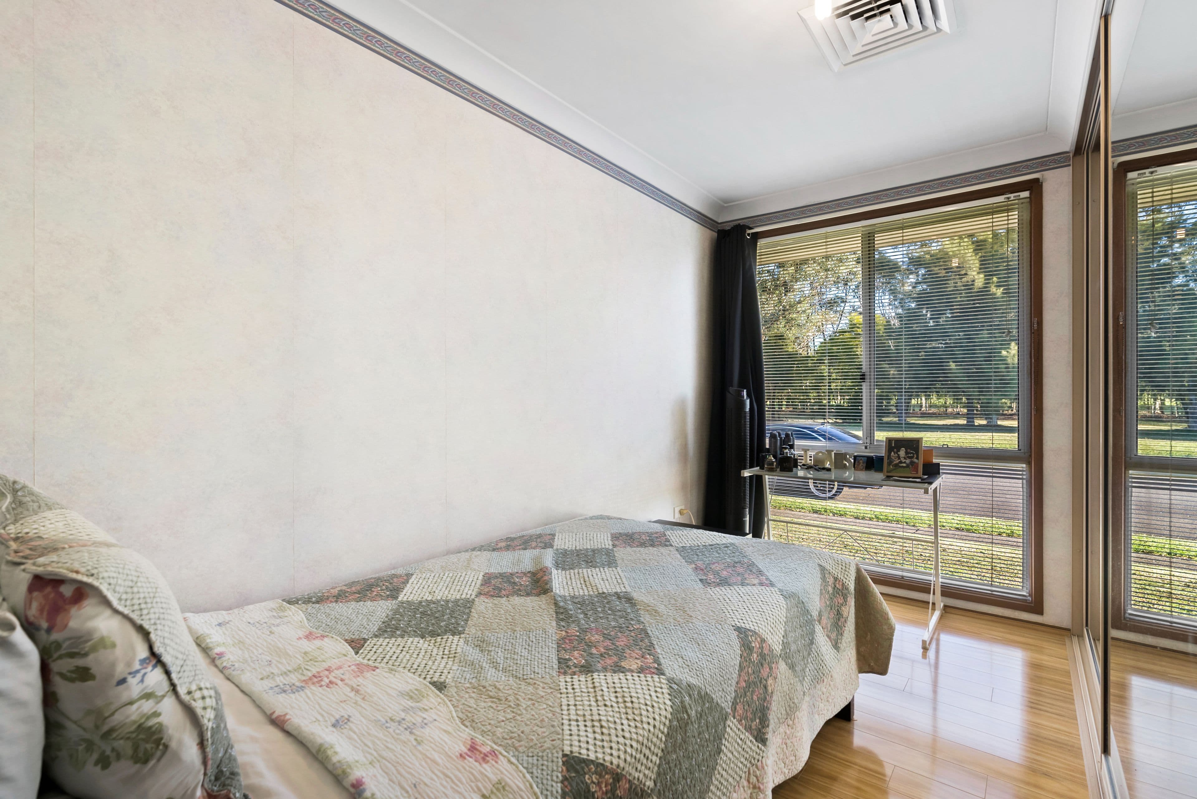 24 Gurney Crescent, Fairfield West NSW 2165, Fairfield West - Thumbnail 8