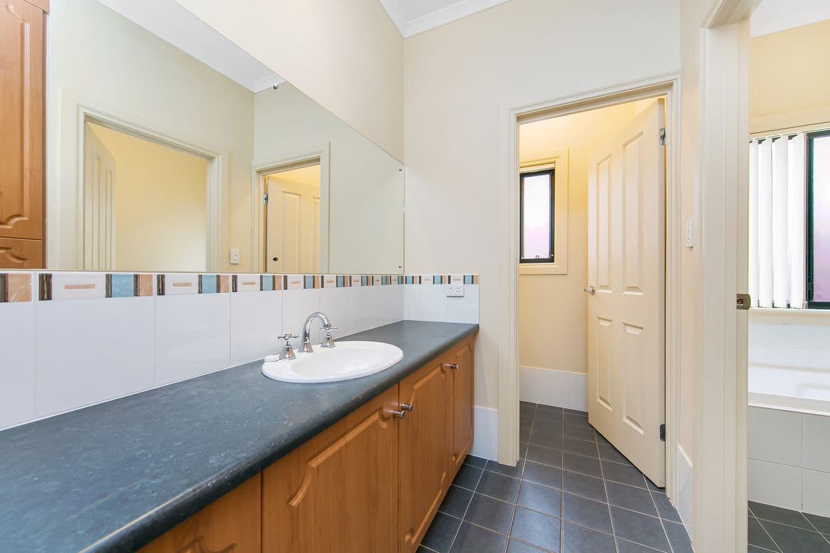 13 Falcon Drive, Hewett SA 5118, Hewett - Thumbnail 8