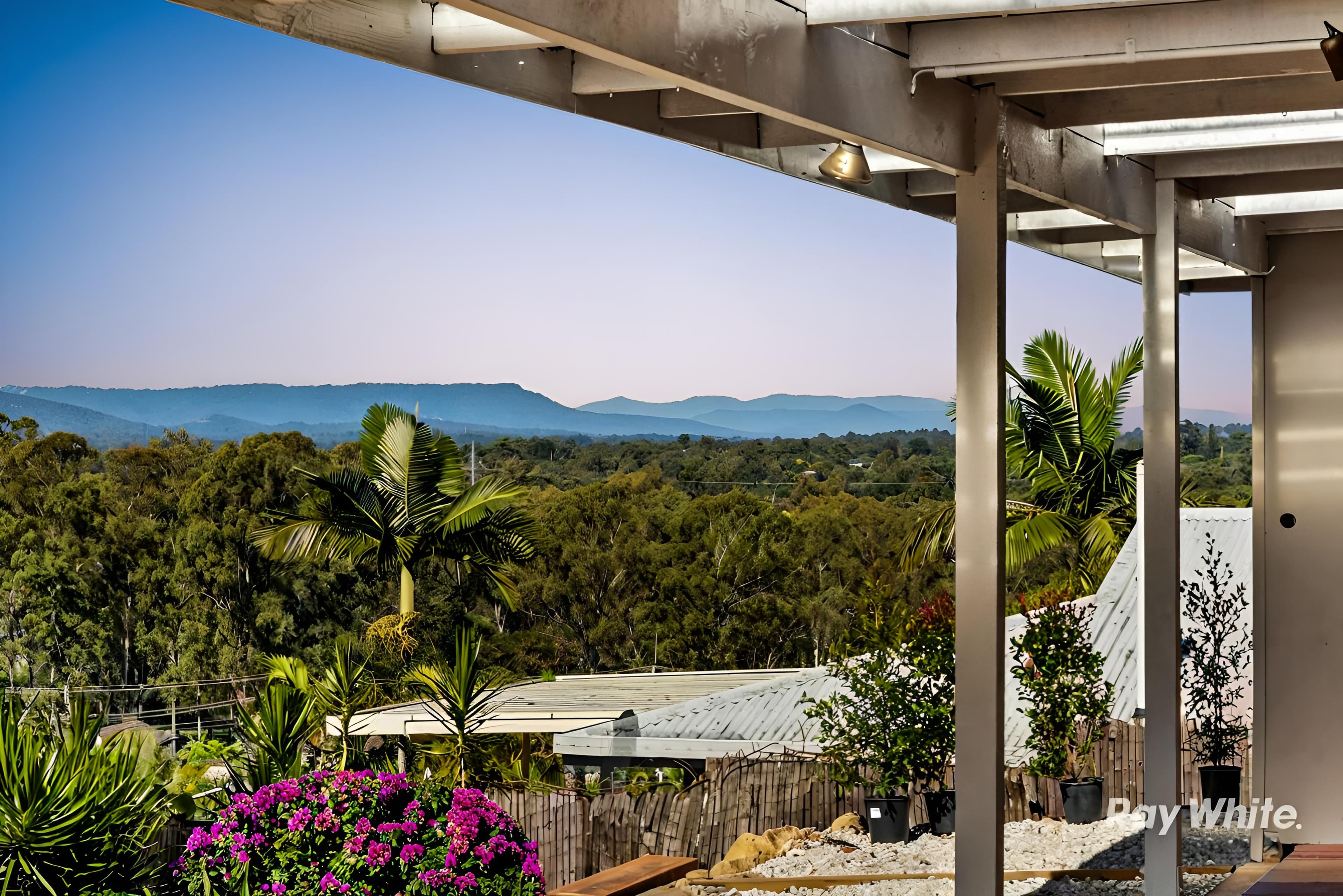 8 Gilia Street, Kingston QLD 4114, Kingston - Thumbnail 2