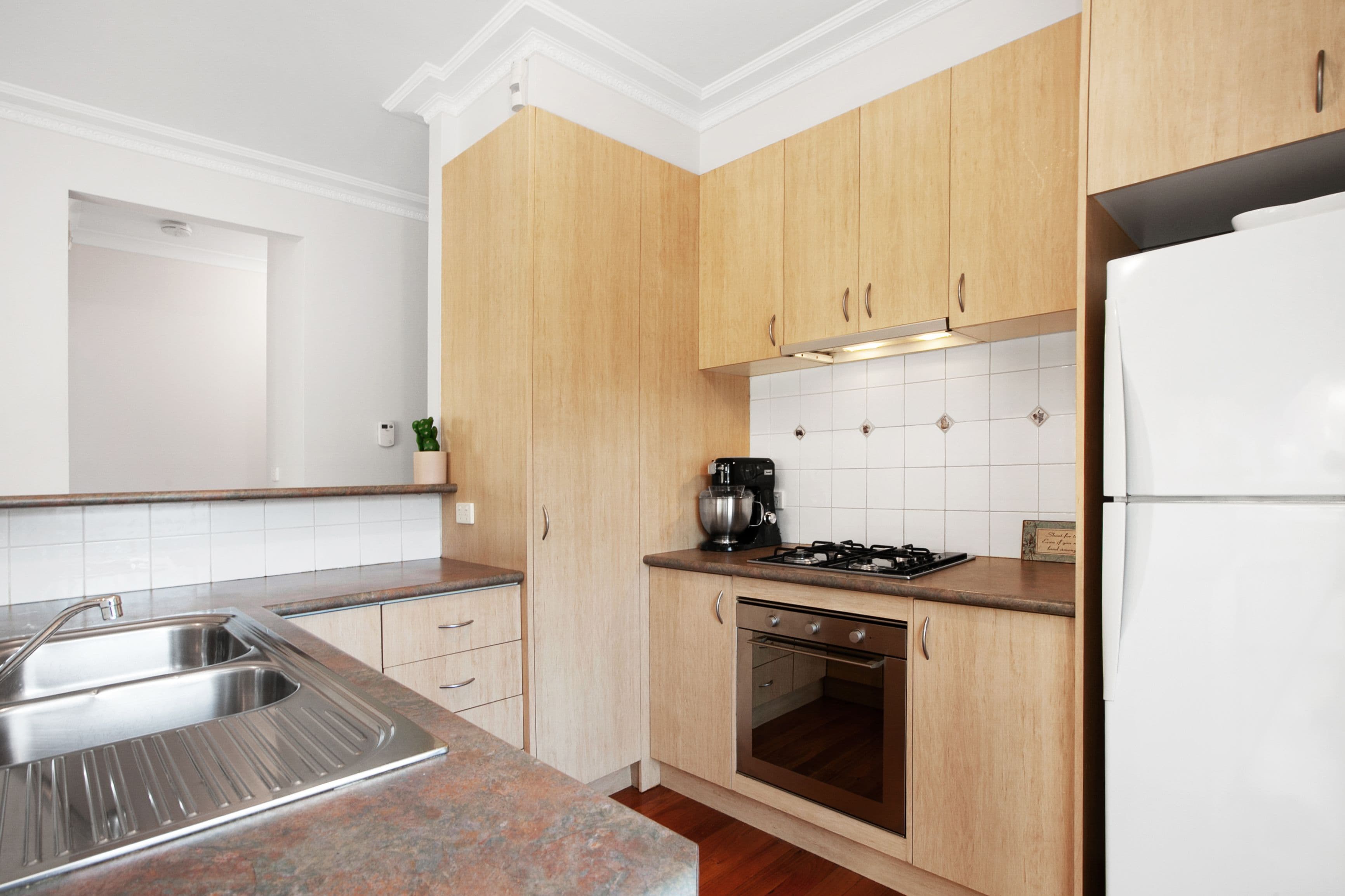 1A White Street, Reservoir VIC 3073, Reservoir - Thumbnail 4
