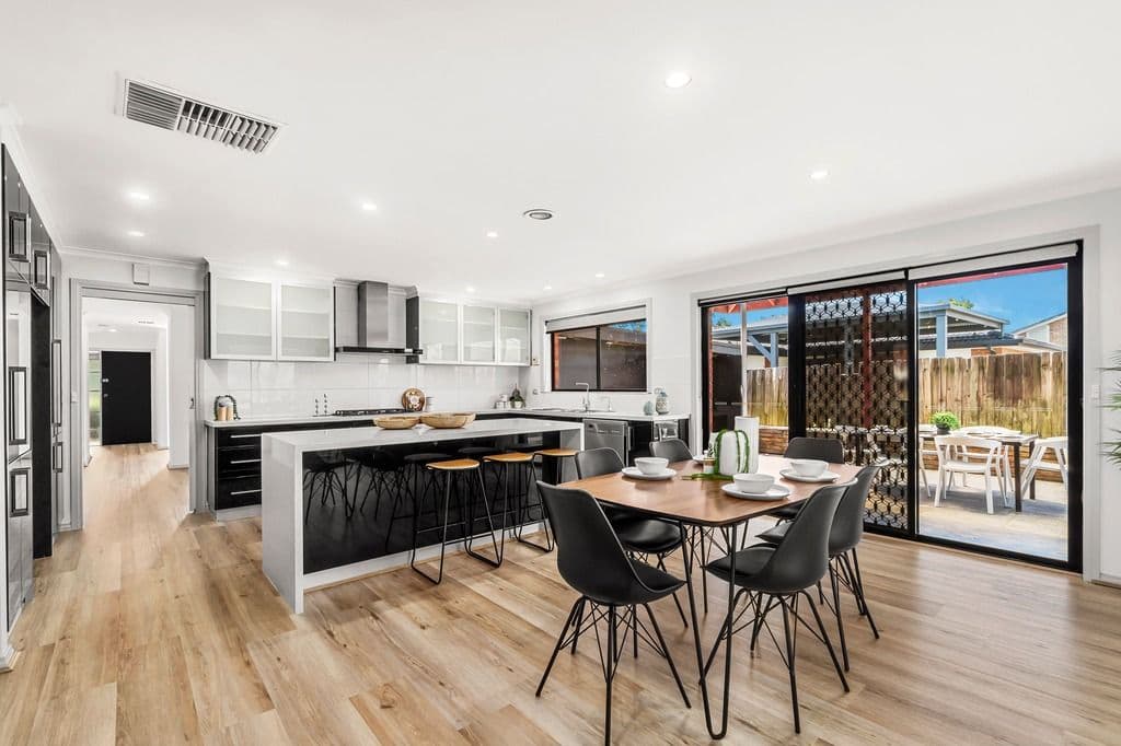 3 Moneghetti Way, Mill Park VIC 3082, Mill Park - Thumbnail 3