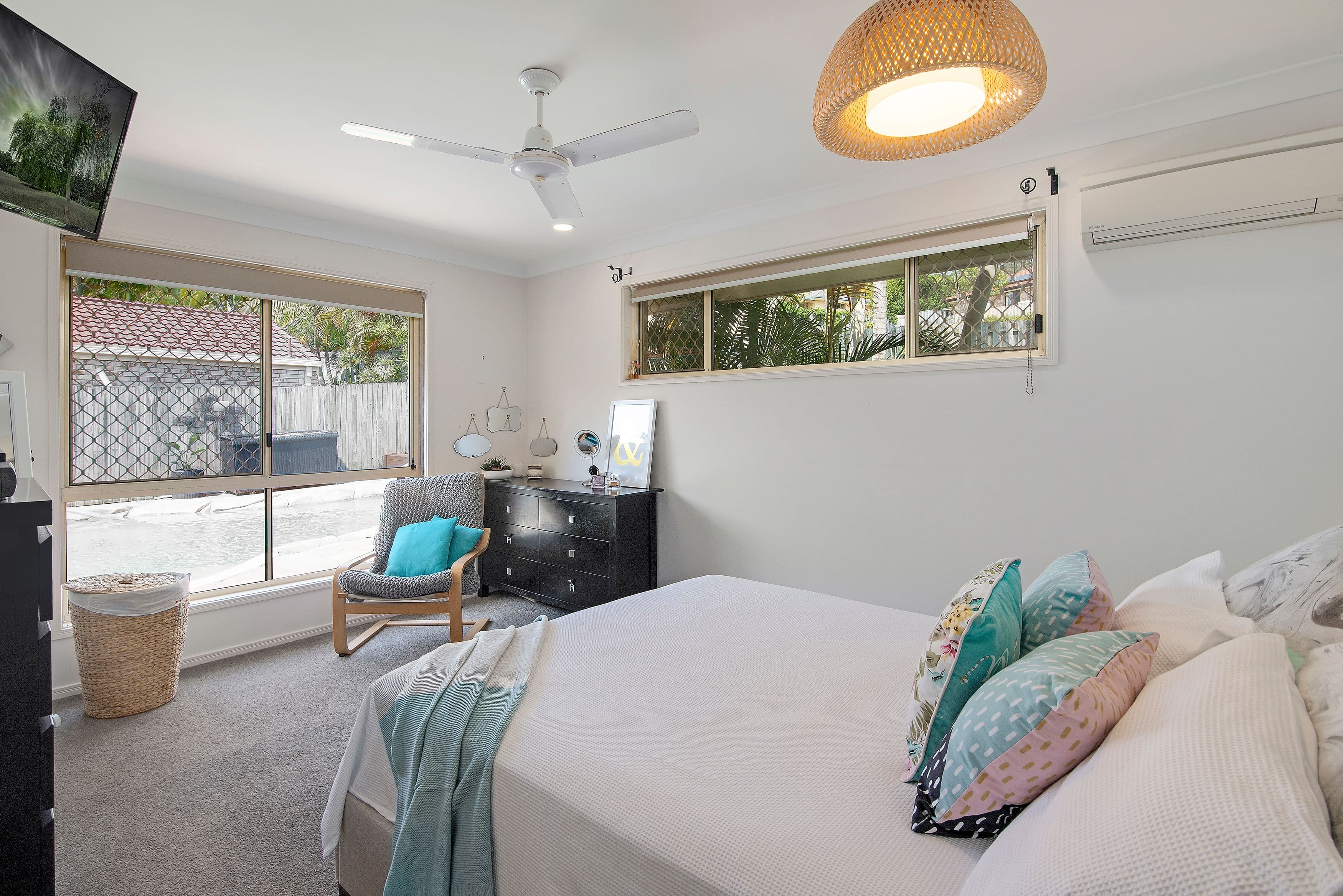 51 Saffron Street, Elanora QLD 4221, Elanora - Thumbnail 7