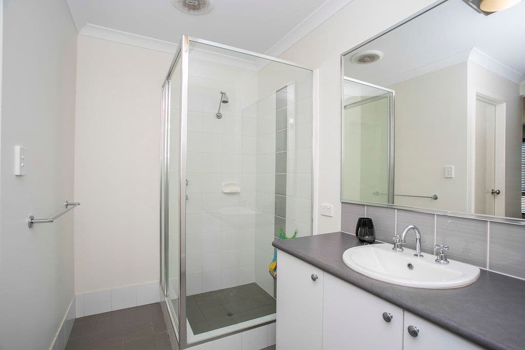 30 Millot Vista, Caversham WA 6055, Caversham - Thumbnail 3