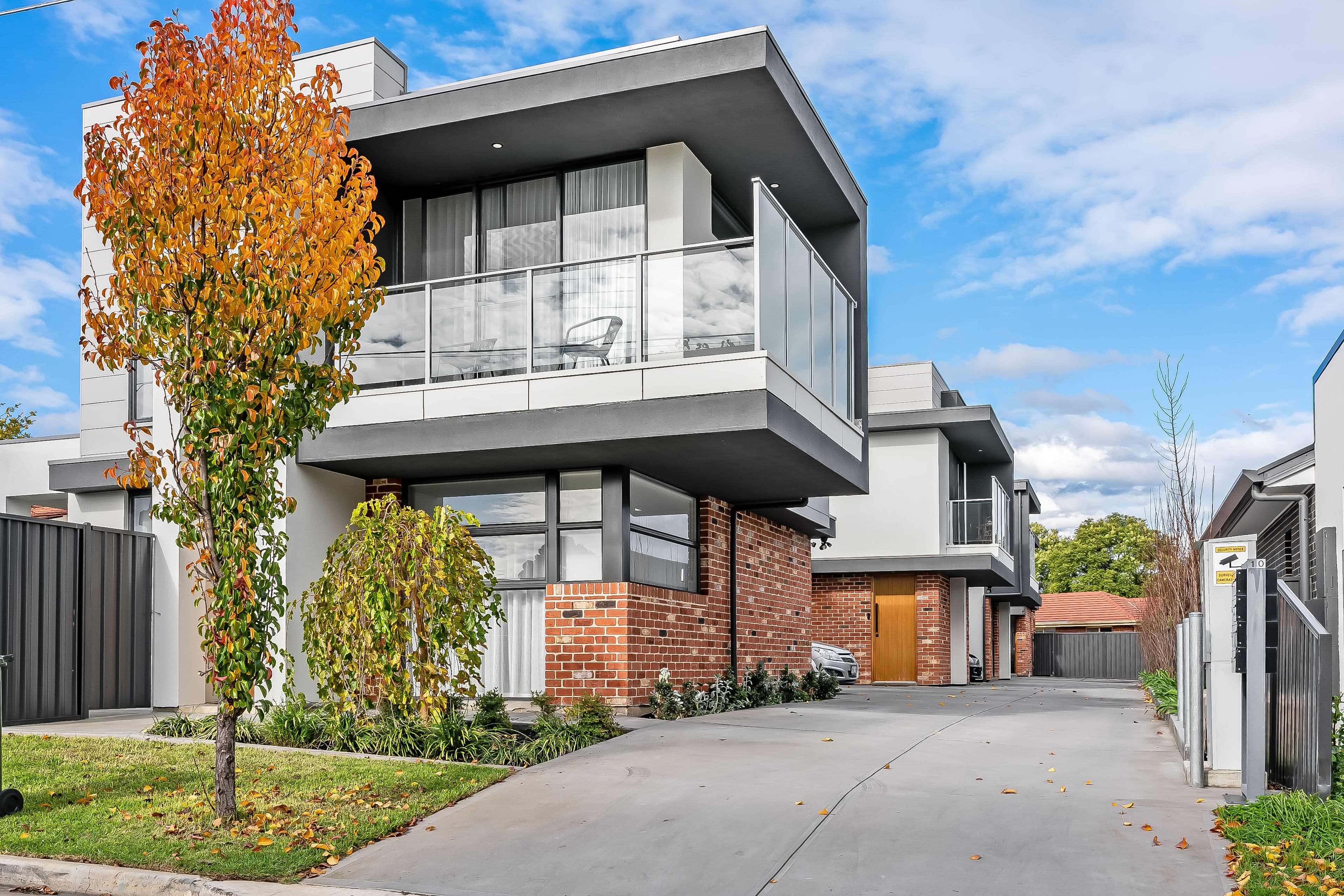 10 Shalford Terrace, Campbelltown SA 5074, Campbelltown - Thumbnail 2