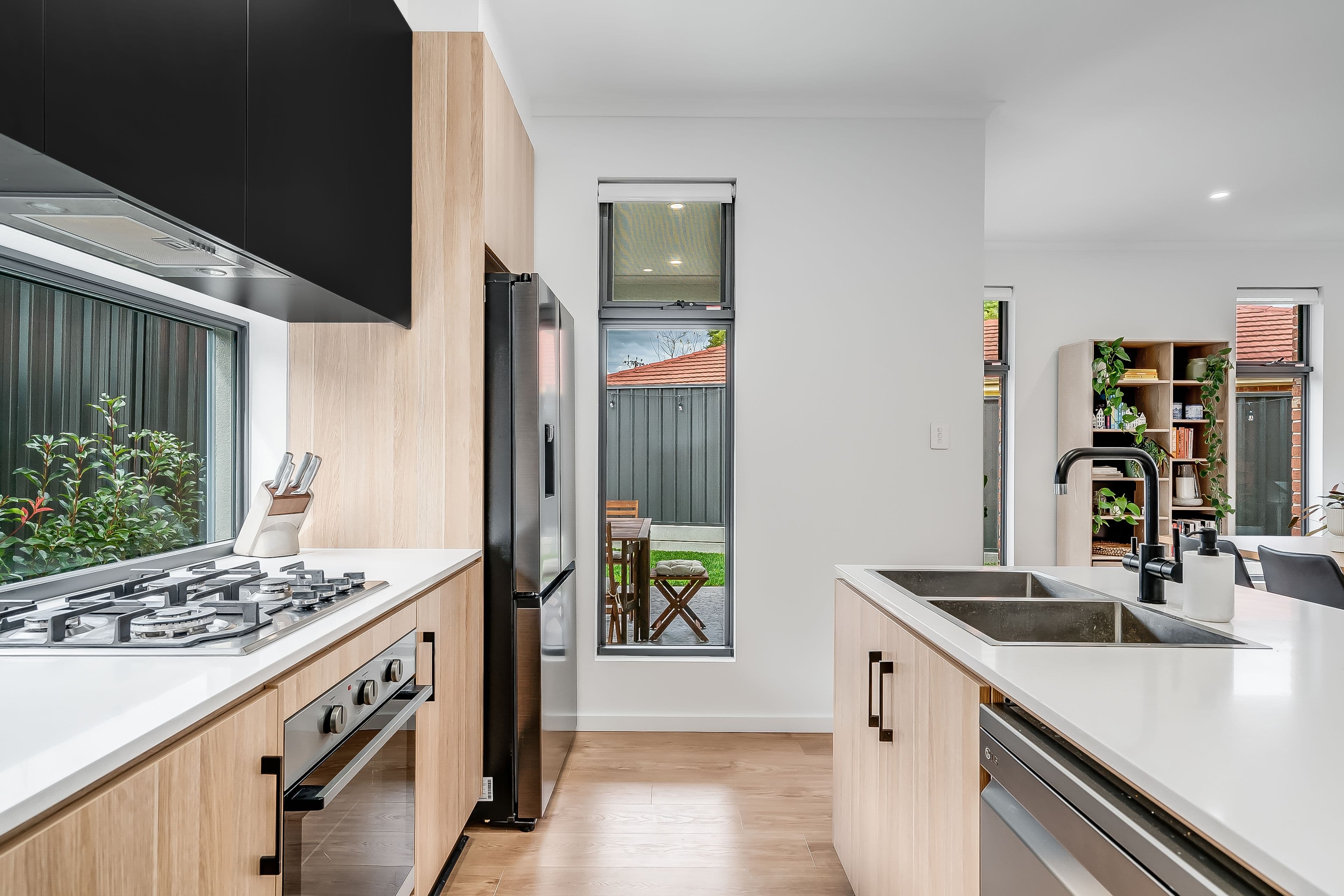 10 Shalford Terrace, Campbelltown SA 5074, Campbelltown - Thumbnail 5