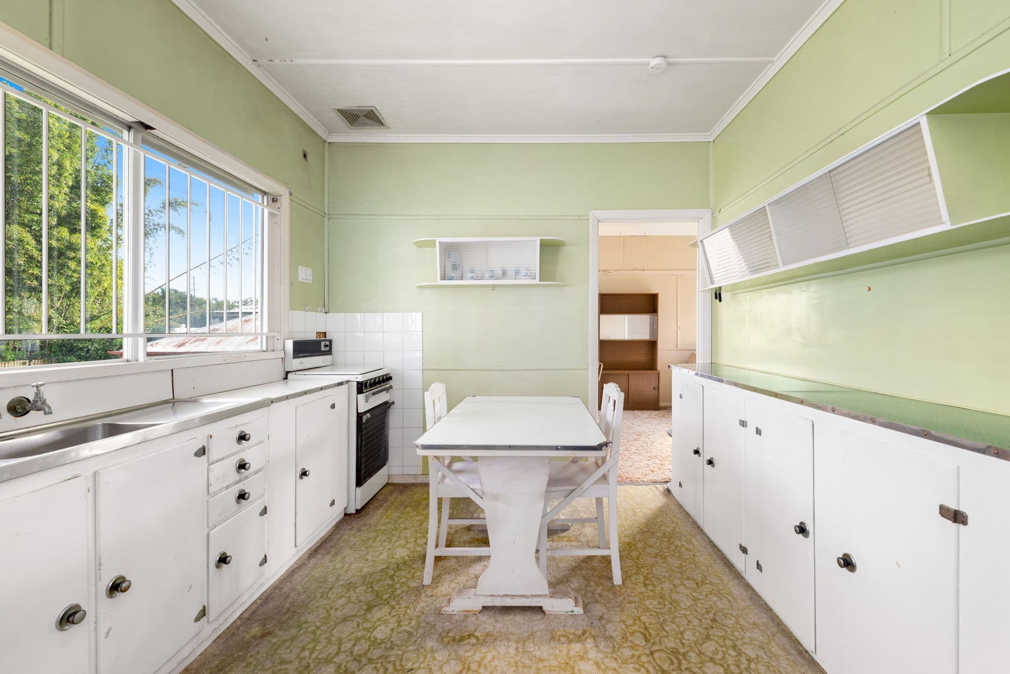 13 Morehead Avenue, Norman Park QLD 4170, Norman Park - Thumbnail 7