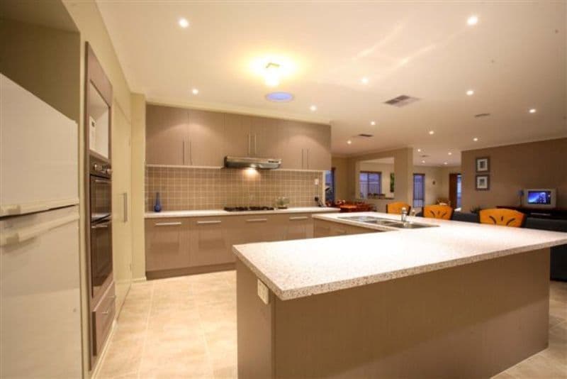 5 Williams Bay Walk, WERRIBEE VIC 3030, Werribee - Thumbnail 5