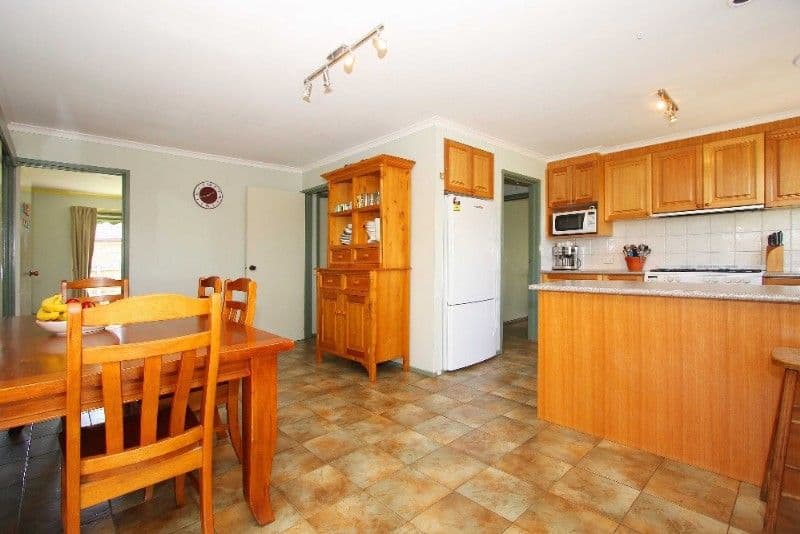 9 Britten Court, BUNDOORA VIC 3083, Bundoora - Thumbnail 8