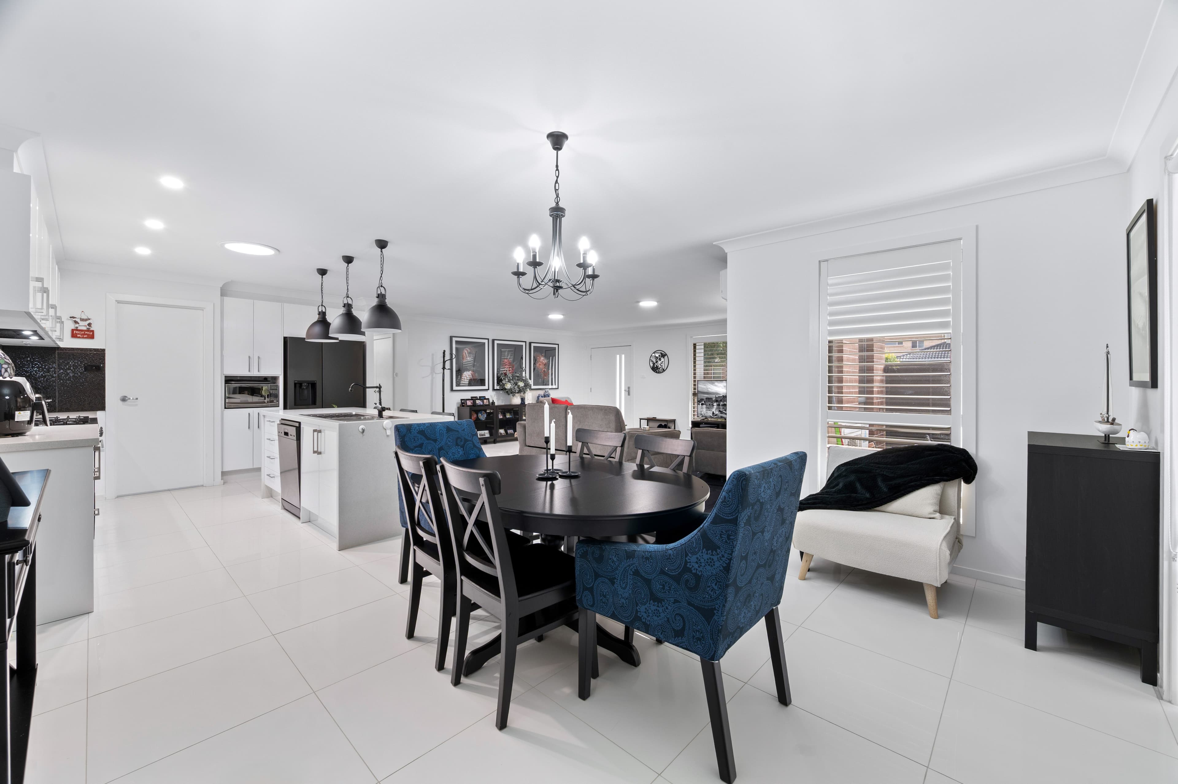 33 Bonney Crescent, JORDAN SPRINGS NSW 2747, Jordan Springs - Thumbnail 2