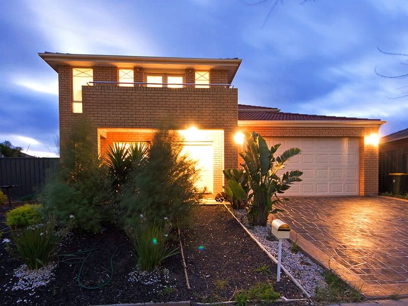 8 Broadwater Street, WYNDHAM VALE VIC 3024, Wyndham Vale - Image 1