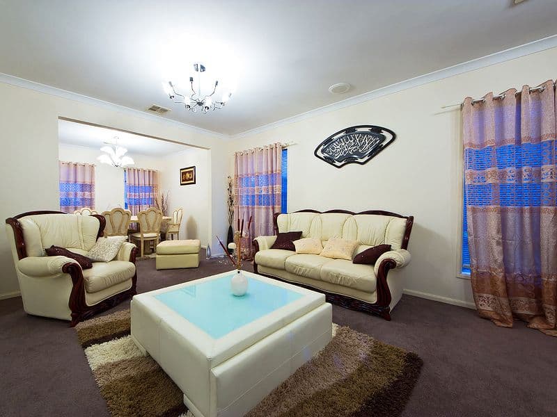 8 Broadwater Street, WYNDHAM VALE VIC 3024, Wyndham Vale - Thumbnail 4