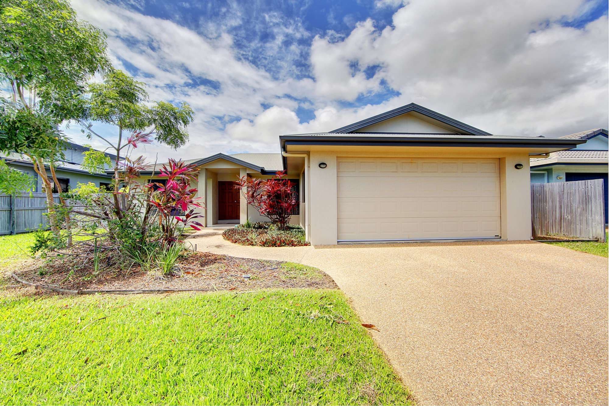 3 Sunningdale Pocket, IDALIA QLD 4811, Idalia - Image 1