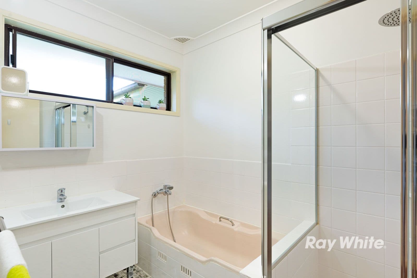 19 Miretta Place, Castle Hill - Thumbnail 7