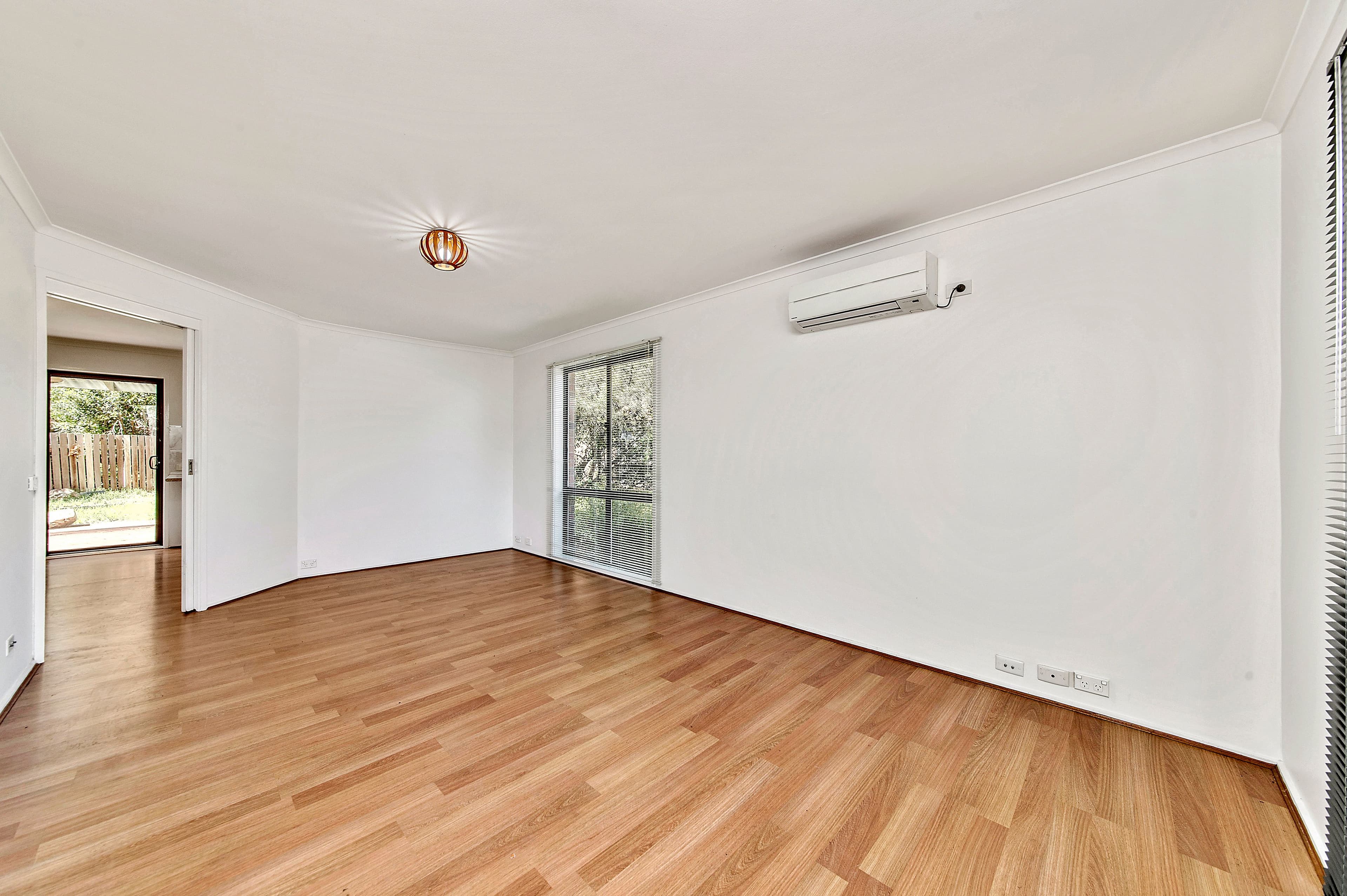 12 Tattersall Crescent, Florey ACT 2615, Florey - Thumbnail 3