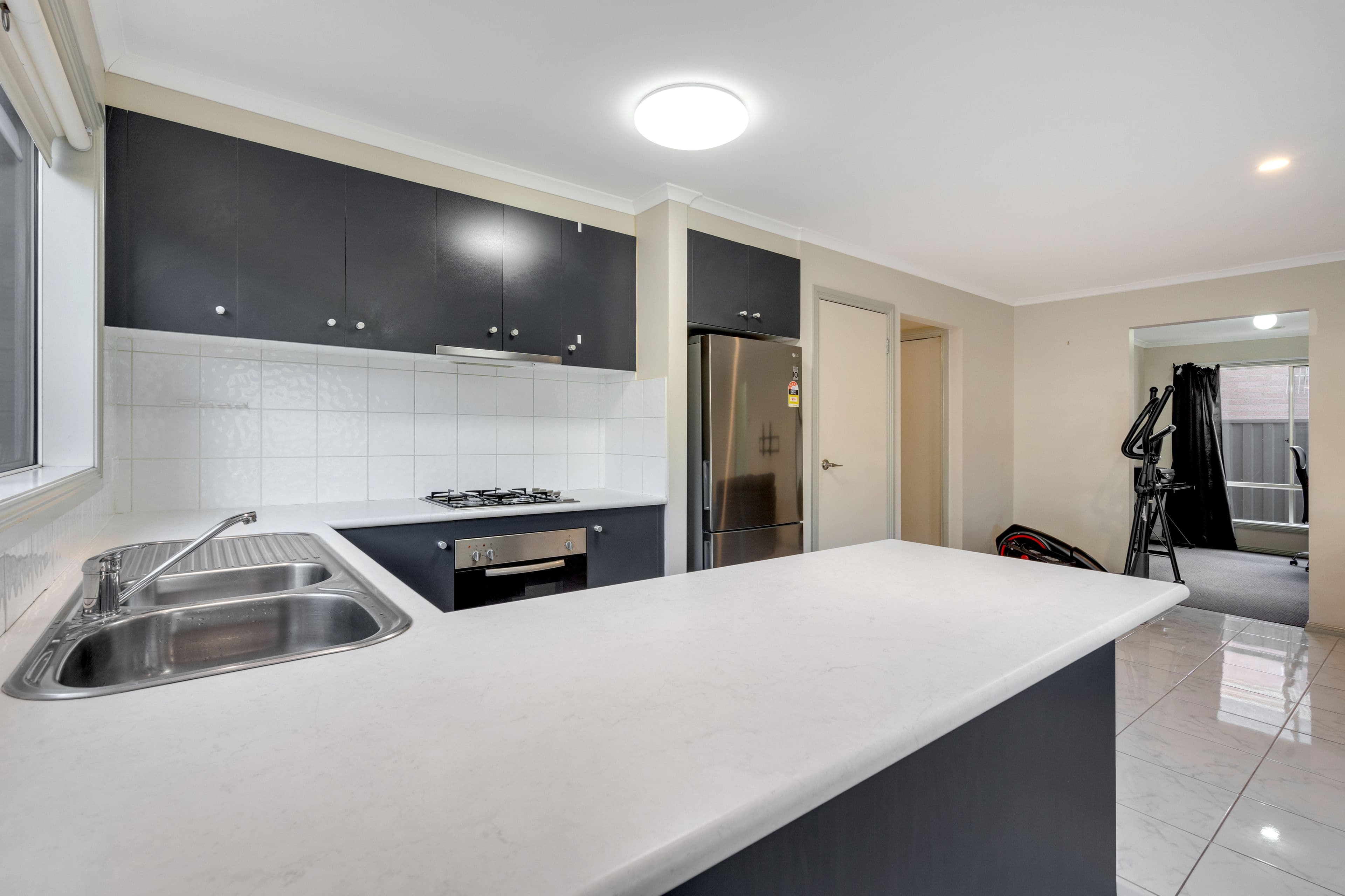 30 Mareeba Way, Craigieburn VIC 3064, Craigieburn - Thumbnail 2