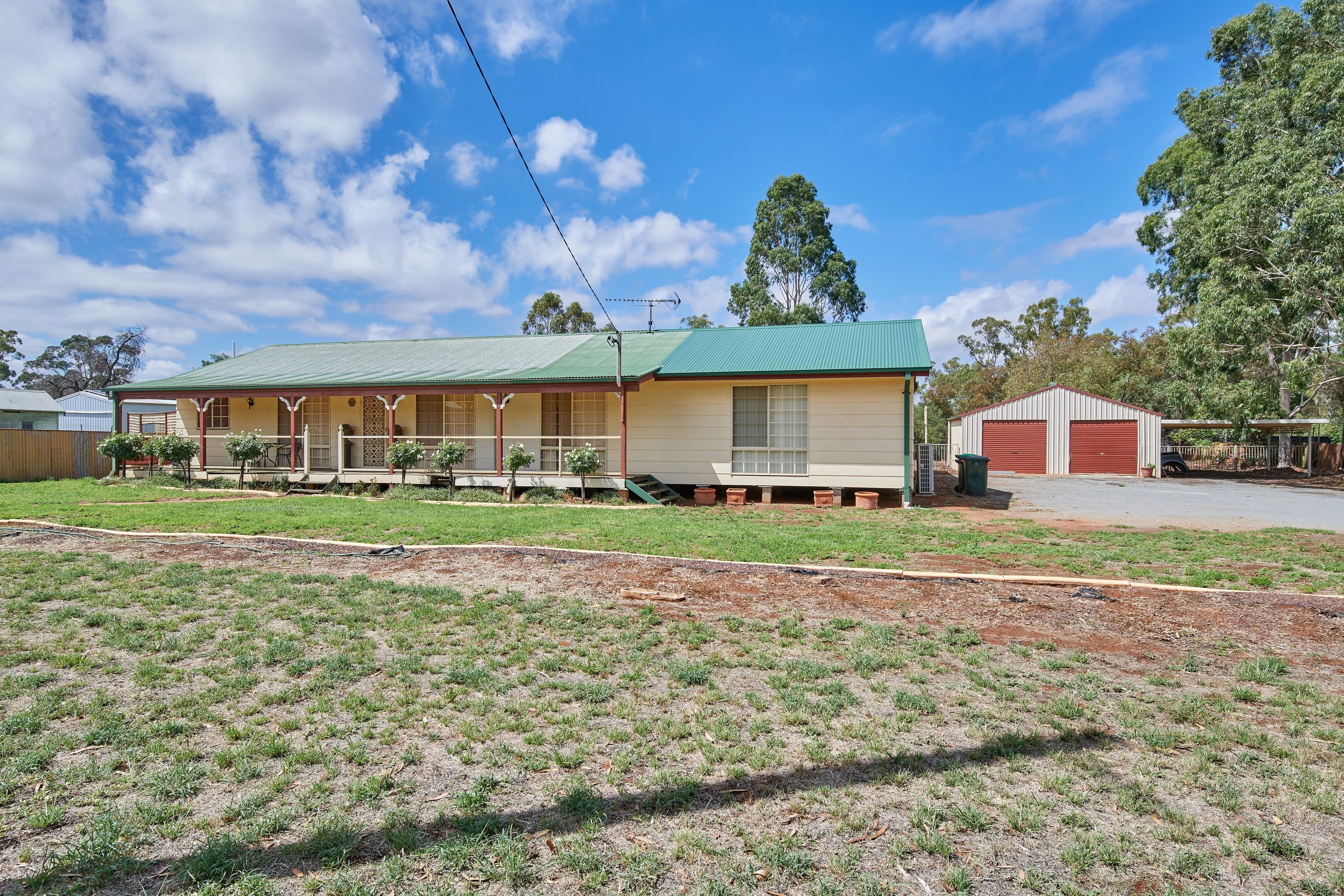 13-15 Cave Street, Ganmain NSW 2702, Ganmain - Image 1