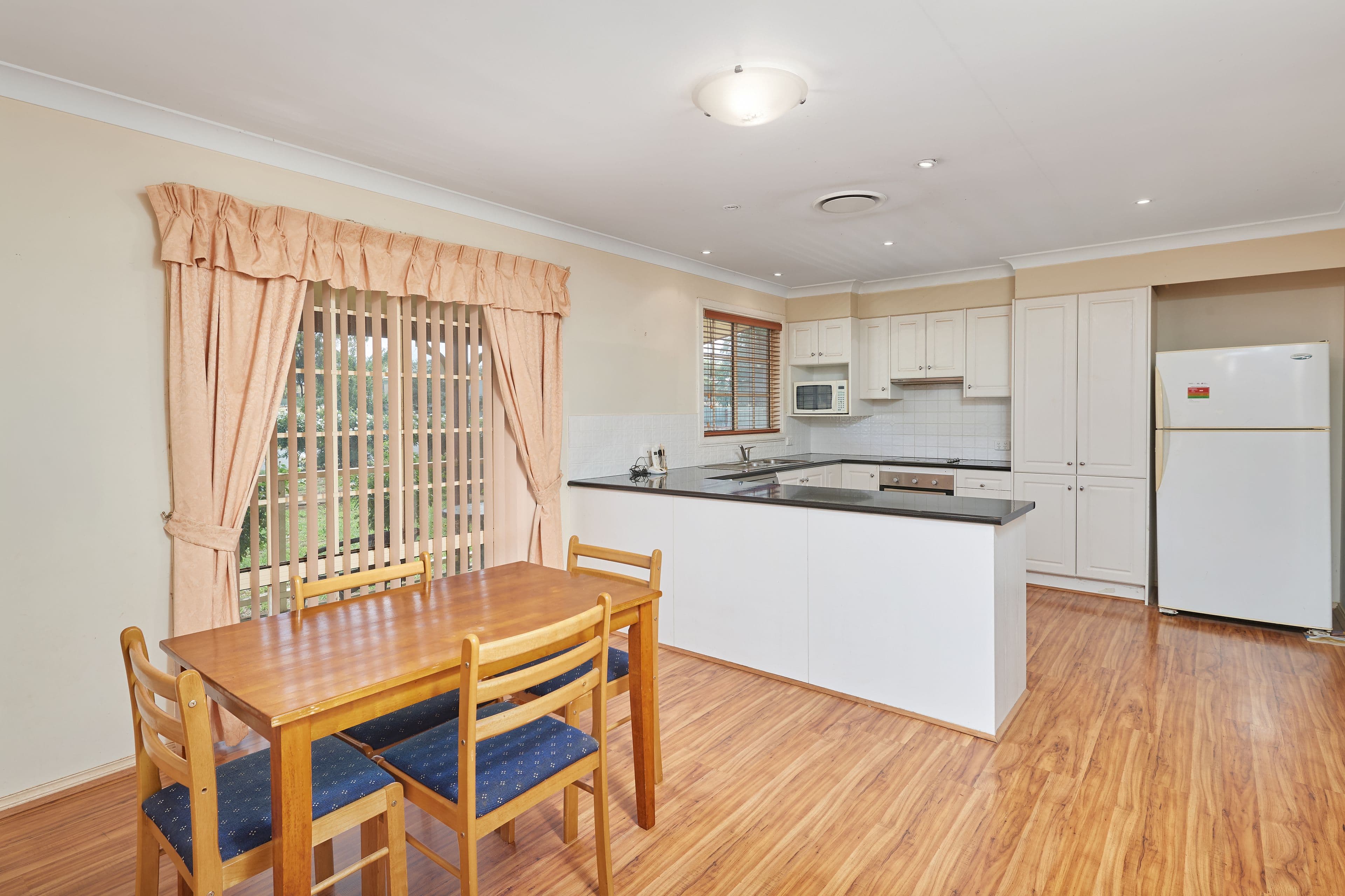 13-15 Cave Street, Ganmain NSW 2702, Ganmain - Thumbnail 4