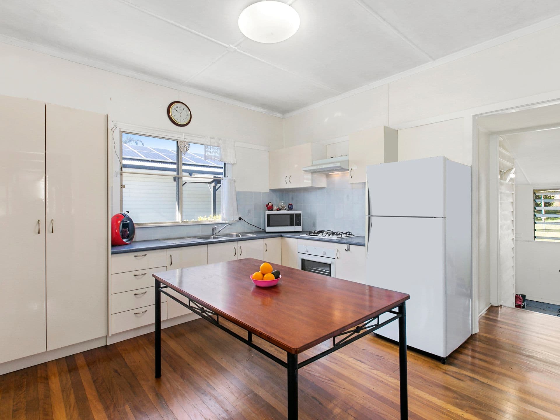14 Chandos Street, Wynnum West QLD 4178, Wynnum West - Thumbnail 3