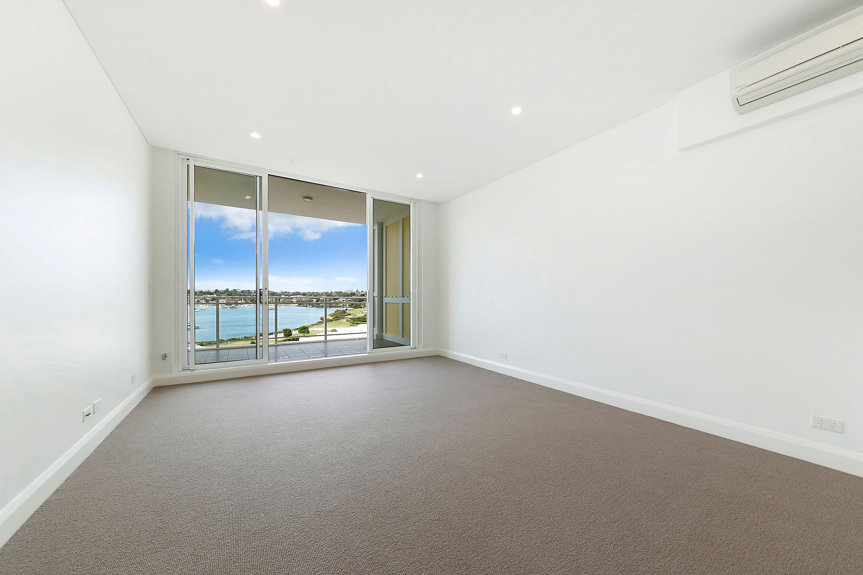 58 Peninsula Drive, Breakfast Point NSW 2137, Breakfast Point - Thumbnail 2