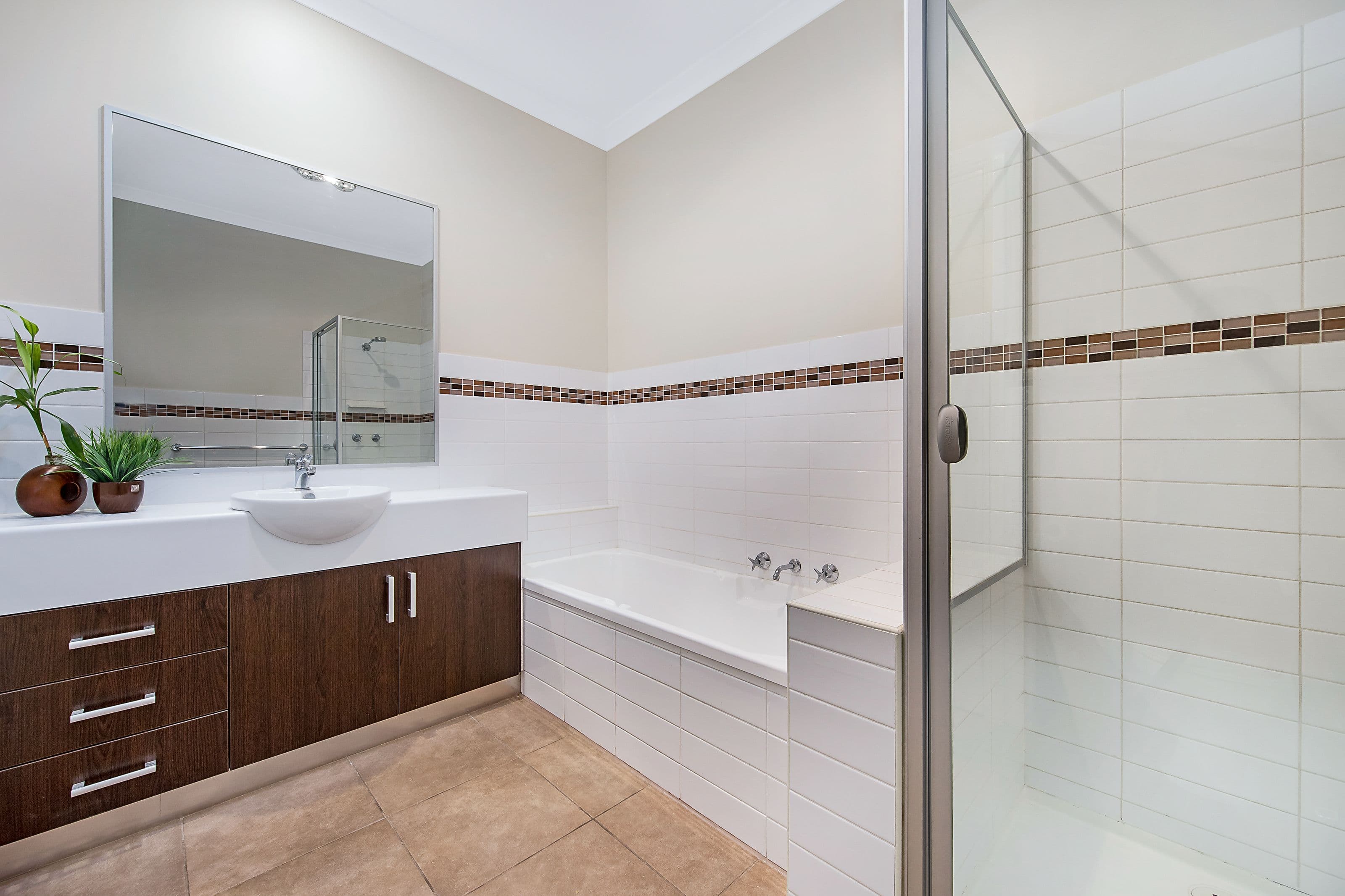 2 Rowan Court, Mount Waverley VIC 3149, Mount Waverley - Thumbnail 8