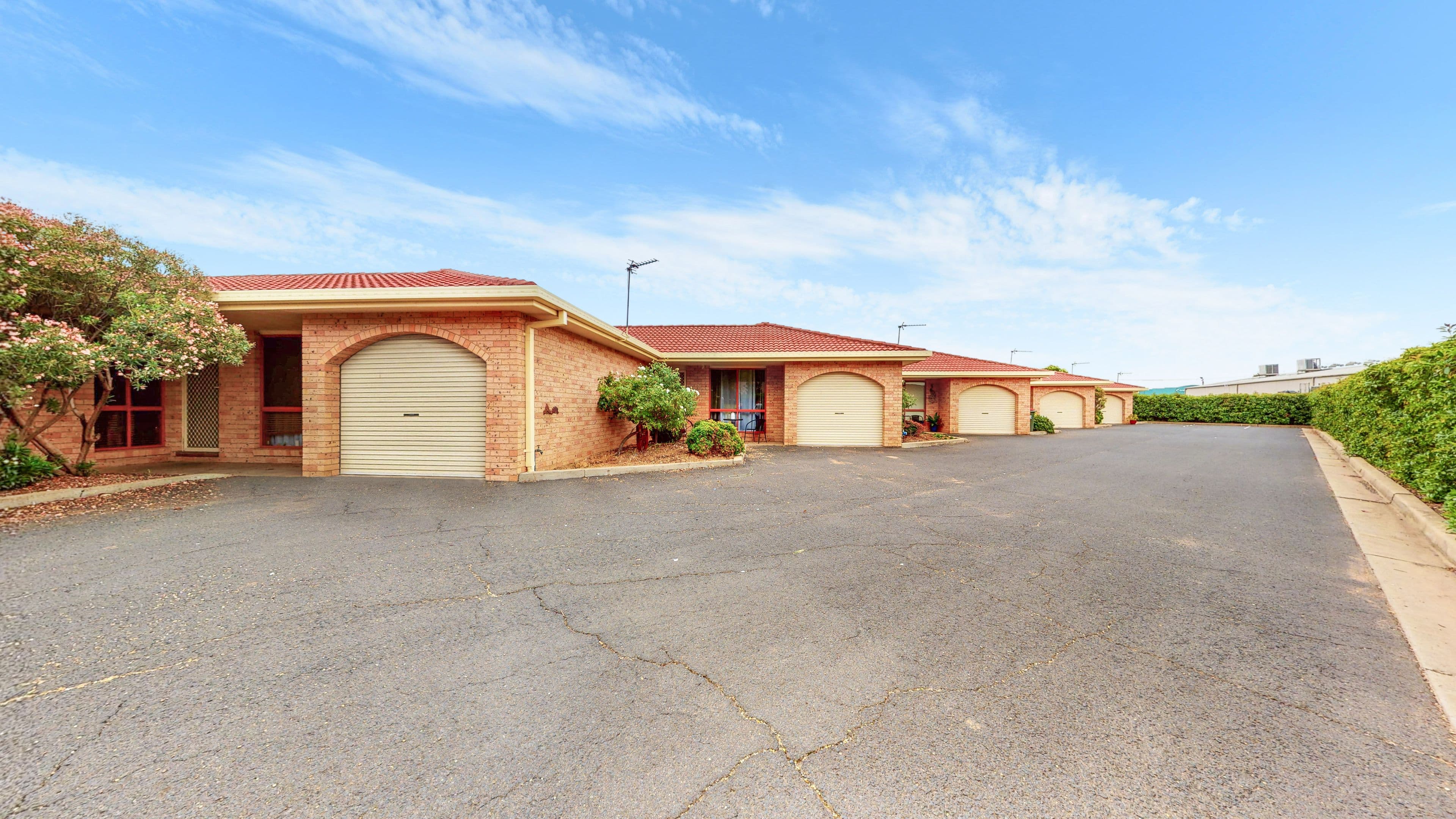 71 Baird Drive, Dubbo NSW 2830, Dubbo - Image 1