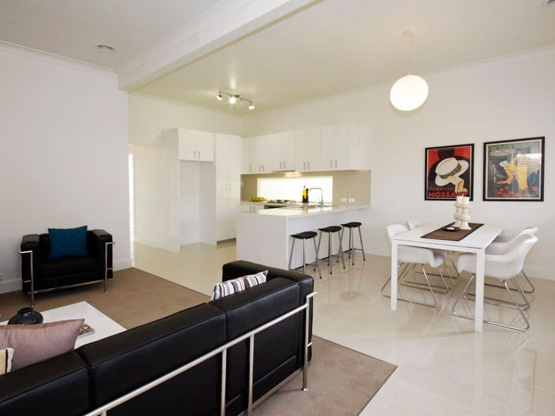 6 Grey Street, EAST GEELONG VIC 3219, East Geelong - Thumbnail 2