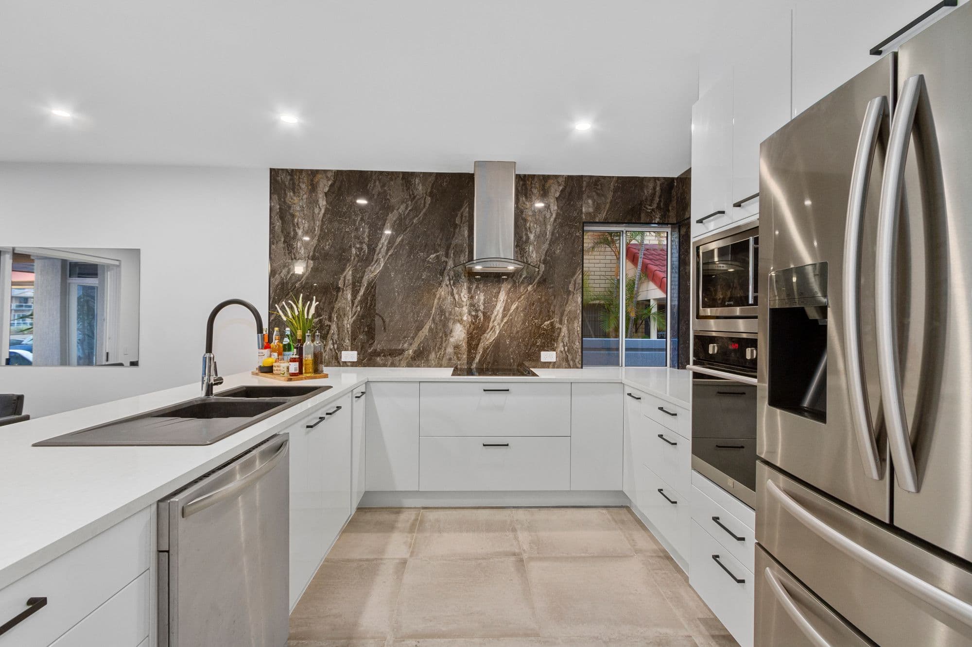 140 Morala Avenue, Runaway Bay QLD 4216, Runaway Bay - Thumbnail 8