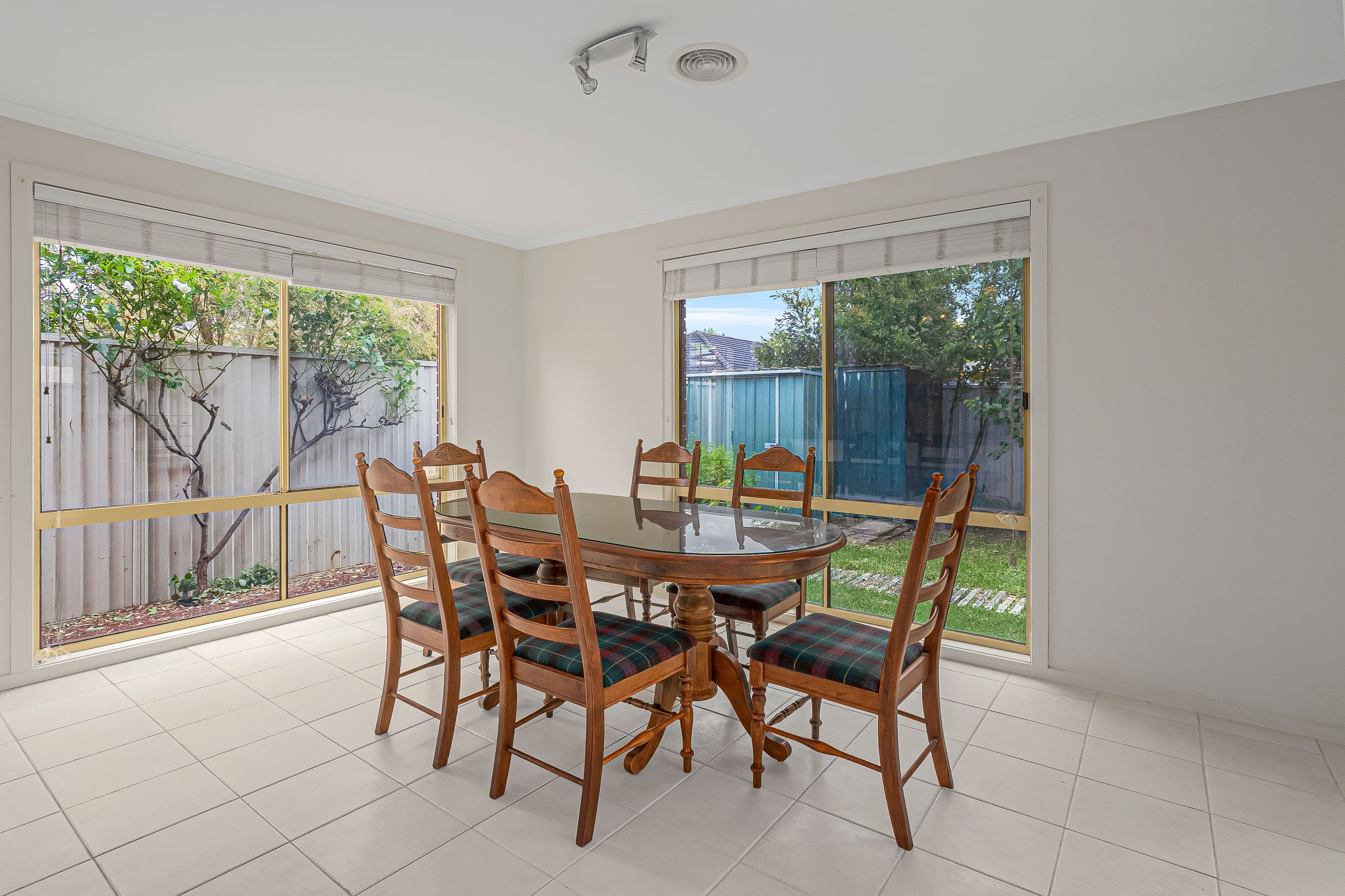 66 Oaklands Way, Pakenham VIC 3810, Pakenham - Thumbnail 5