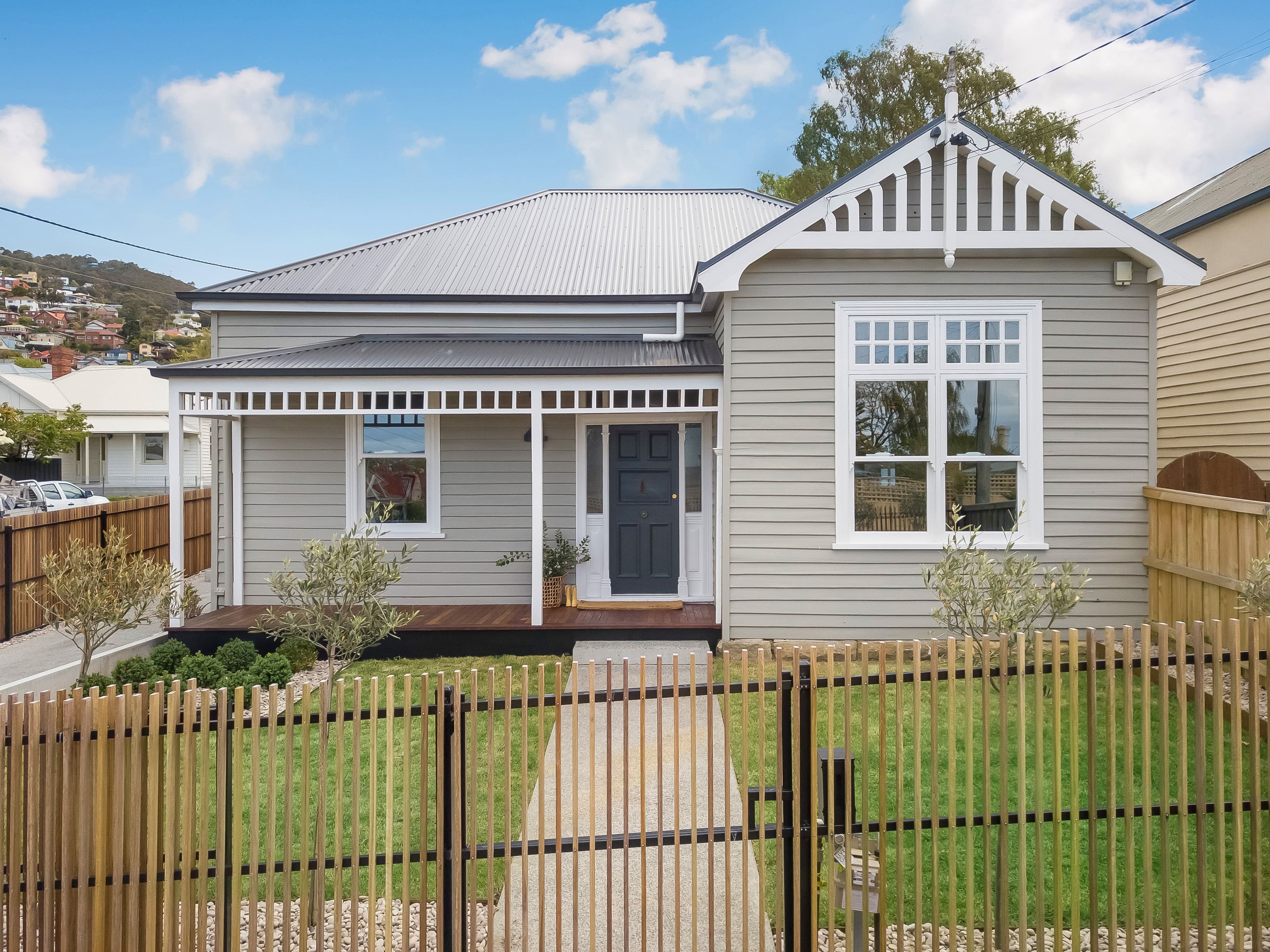 4 Powell Street, Sandy Bay TAS 7005, Sandy Bay - Thumbnail 2