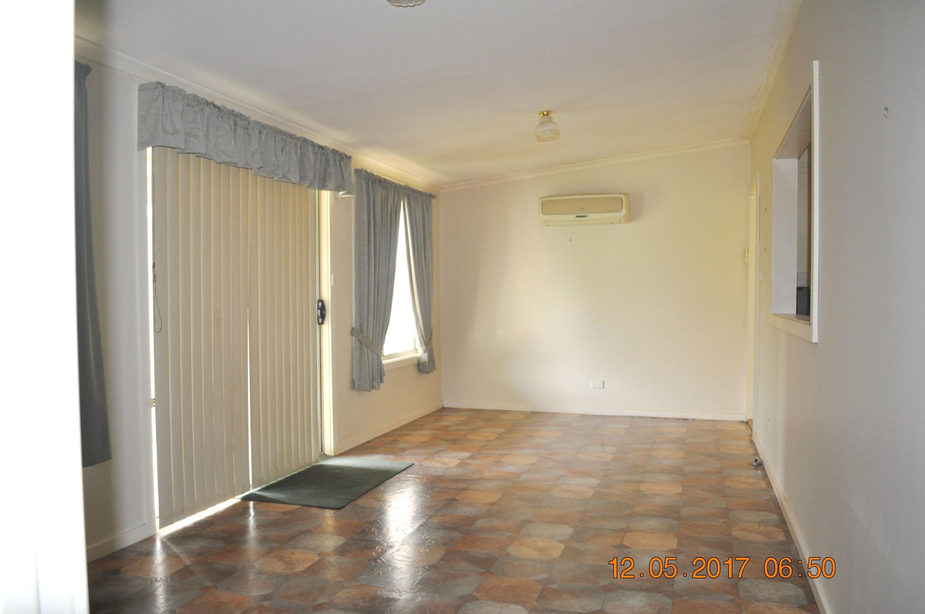 15 Hay Street, Cootamundra - Thumbnail 6