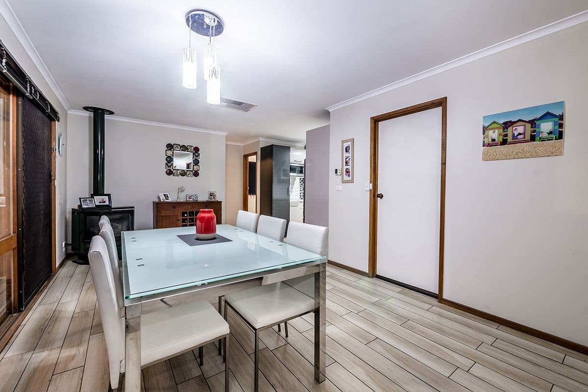 30 Marylyn Place, Cranbourne VIC 3977, Cranbourne - Thumbnail 8