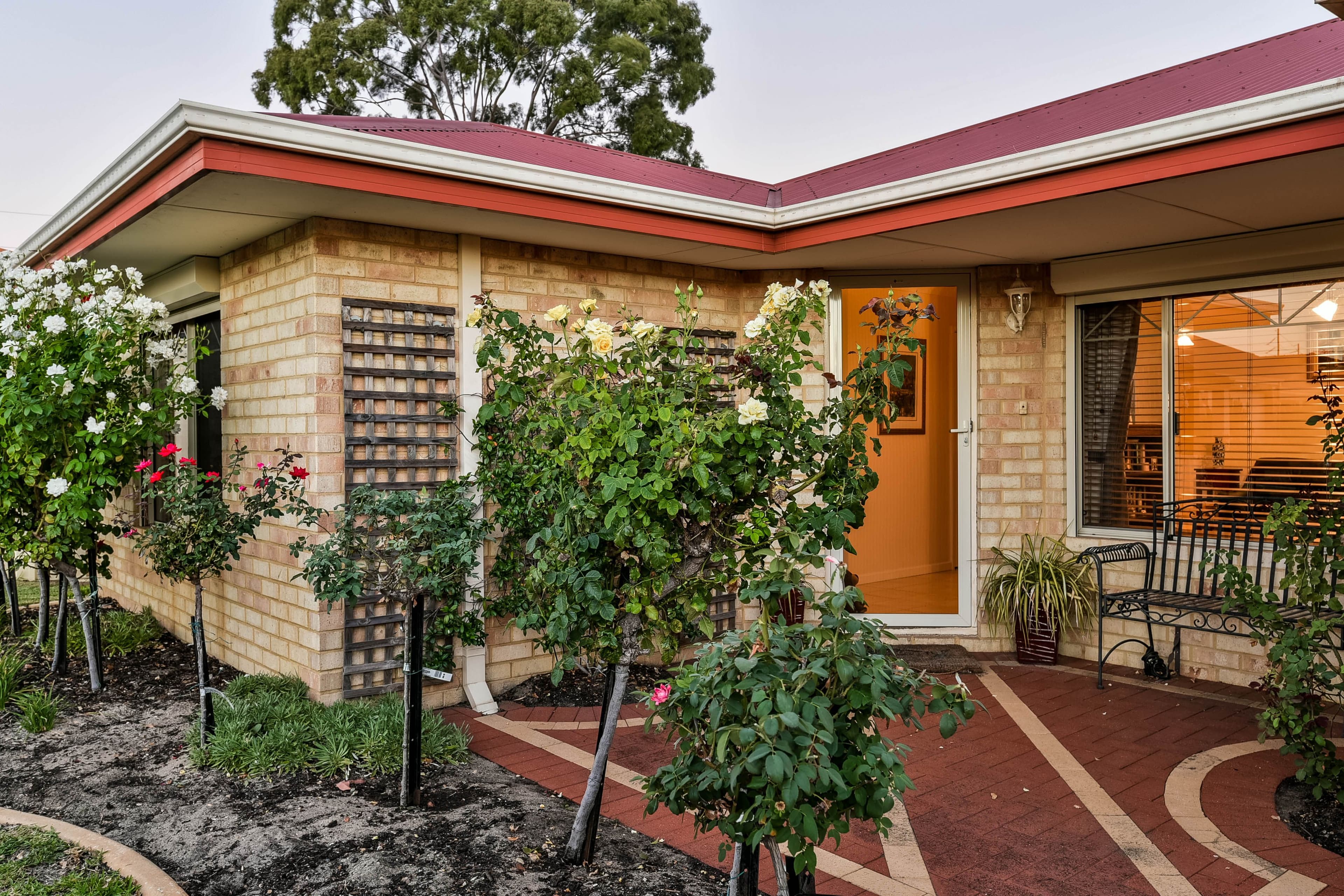 60 Salesian Court, Queens Park WA 6107, Queens Park - Thumbnail 2