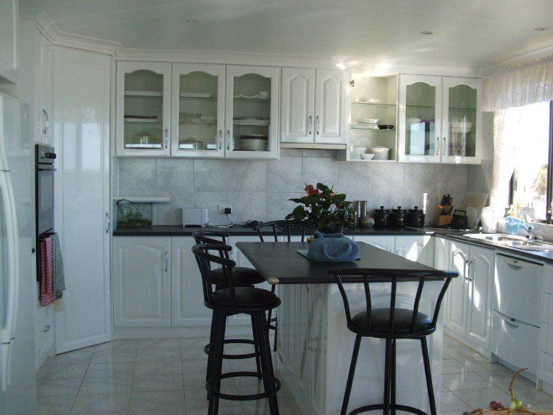 11 South Terrace, PORT HUGHES SA 5558, Port Hughes - Thumbnail 2