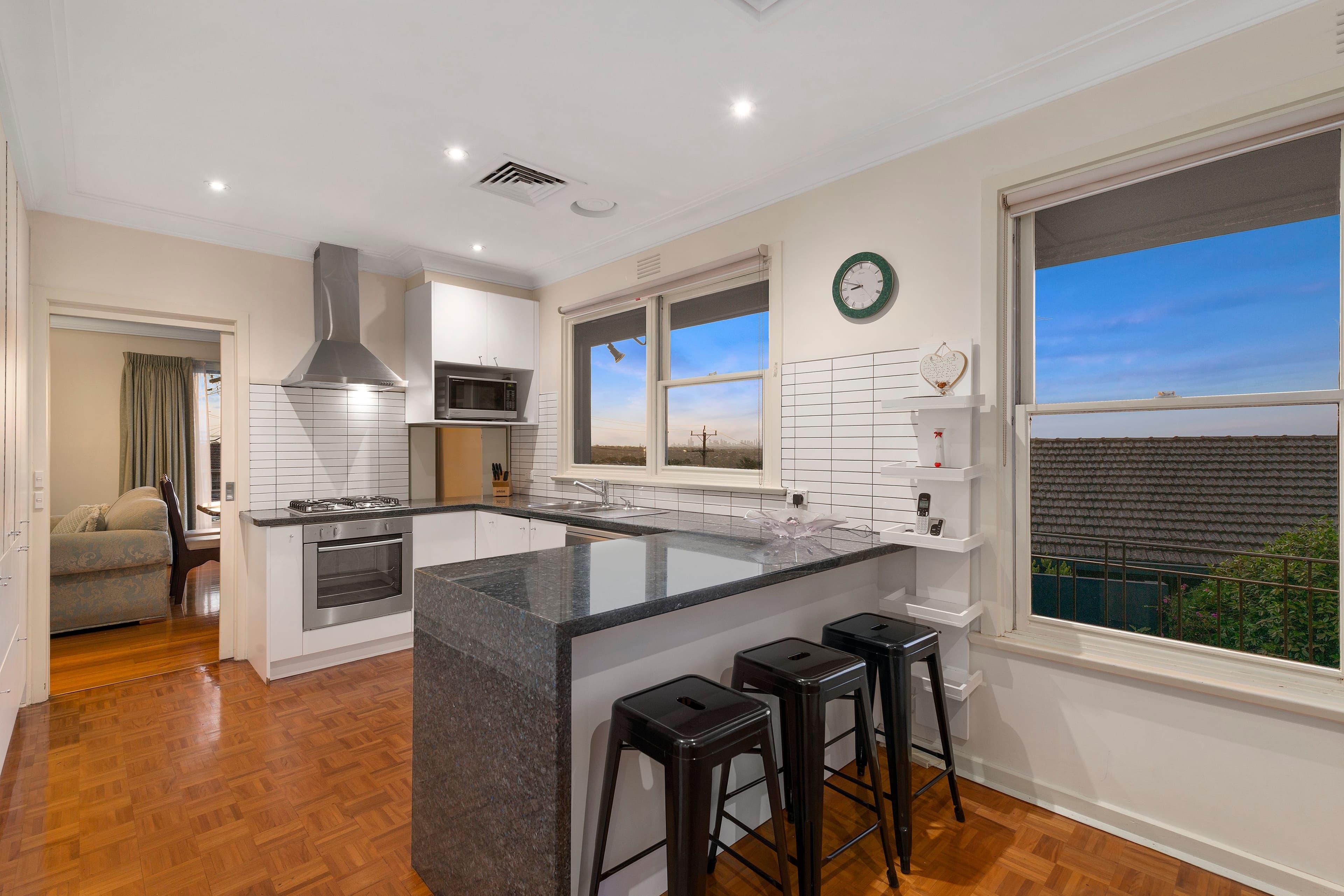 36 Rathmullen Quadrant, Doncaster VIC 3108, Doncaster - Thumbnail 5