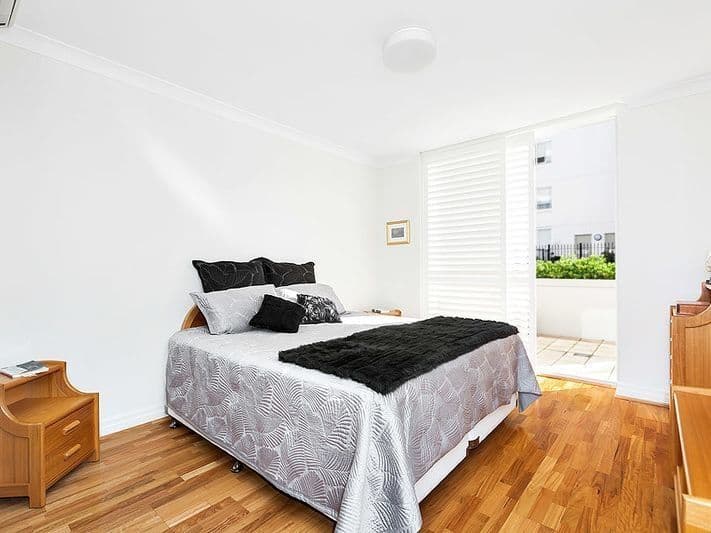 108/10 Peninsula Drive, Breakfast Point - Thumbnail 4