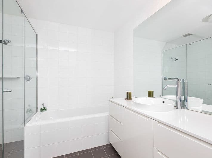 108/10 Peninsula Drive, Breakfast Point - Thumbnail 5