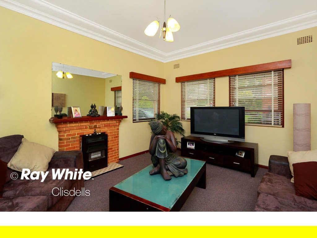 7 St Elmo Parade, KINGSGROVE NSW 2208, Kingsgrove - Thumbnail 2