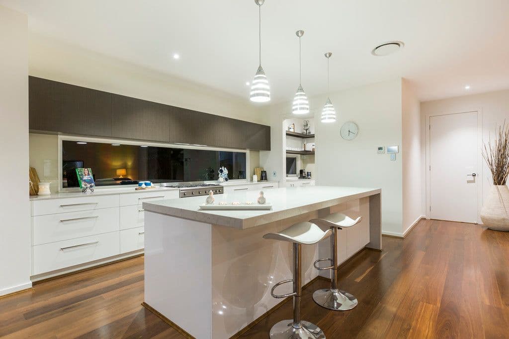 18 Quayside Drive, Helensvale QLD 4212, Helensvale - Thumbnail 3