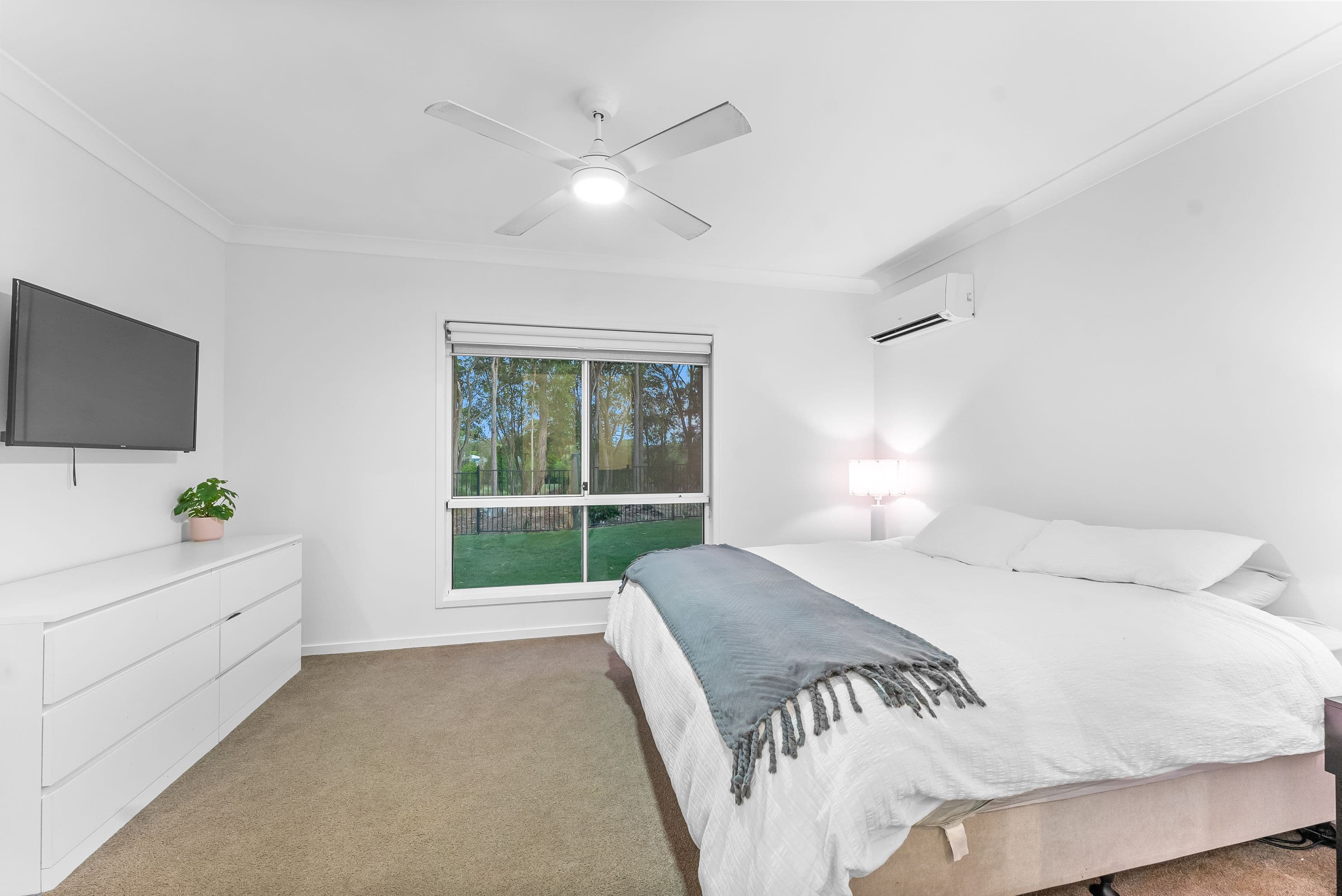 54 Dickson Crescent, North Lakes QLD 4509, North Lakes - Thumbnail 8