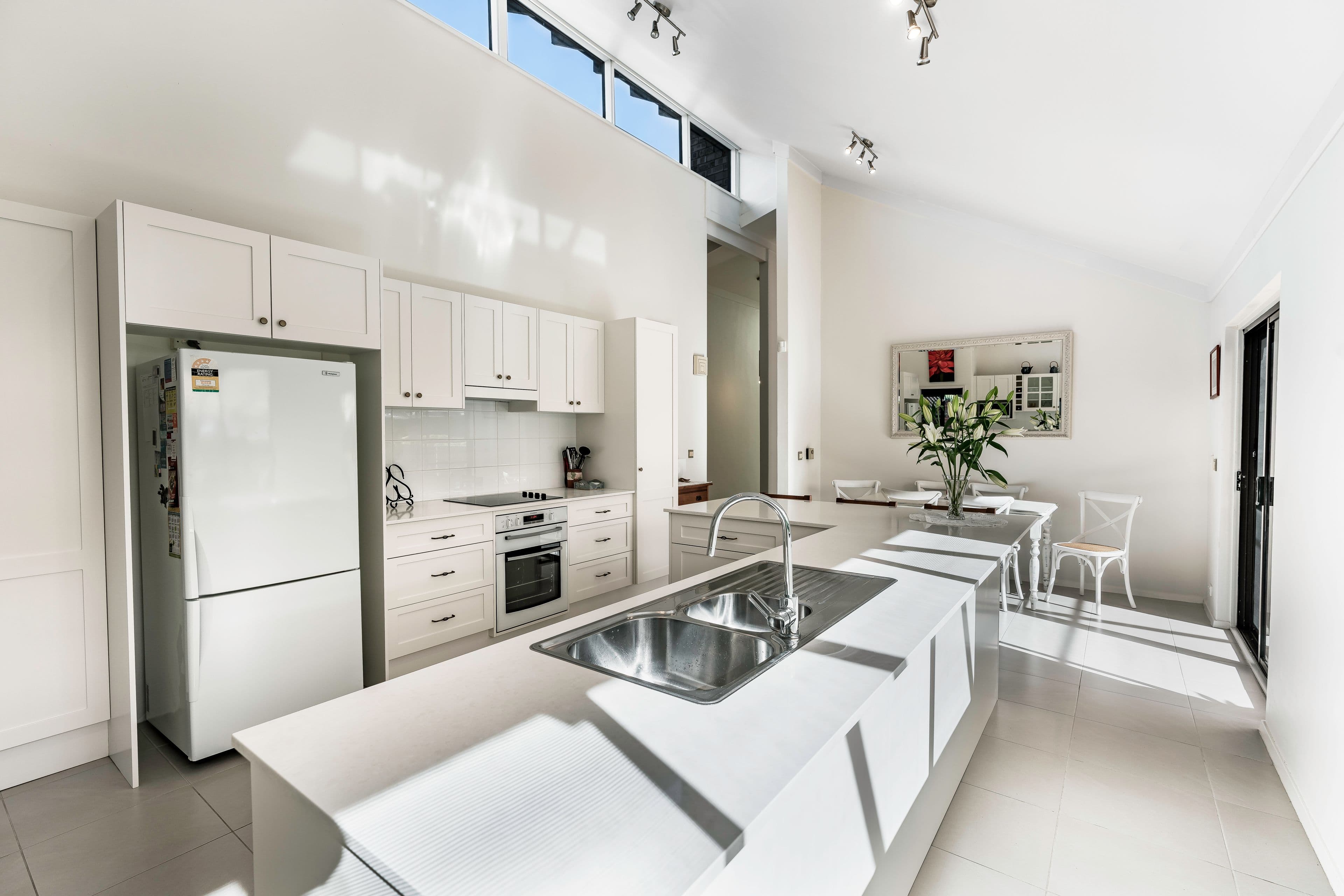 3 West Cambewarra Road, North Nowra - Thumbnail 2