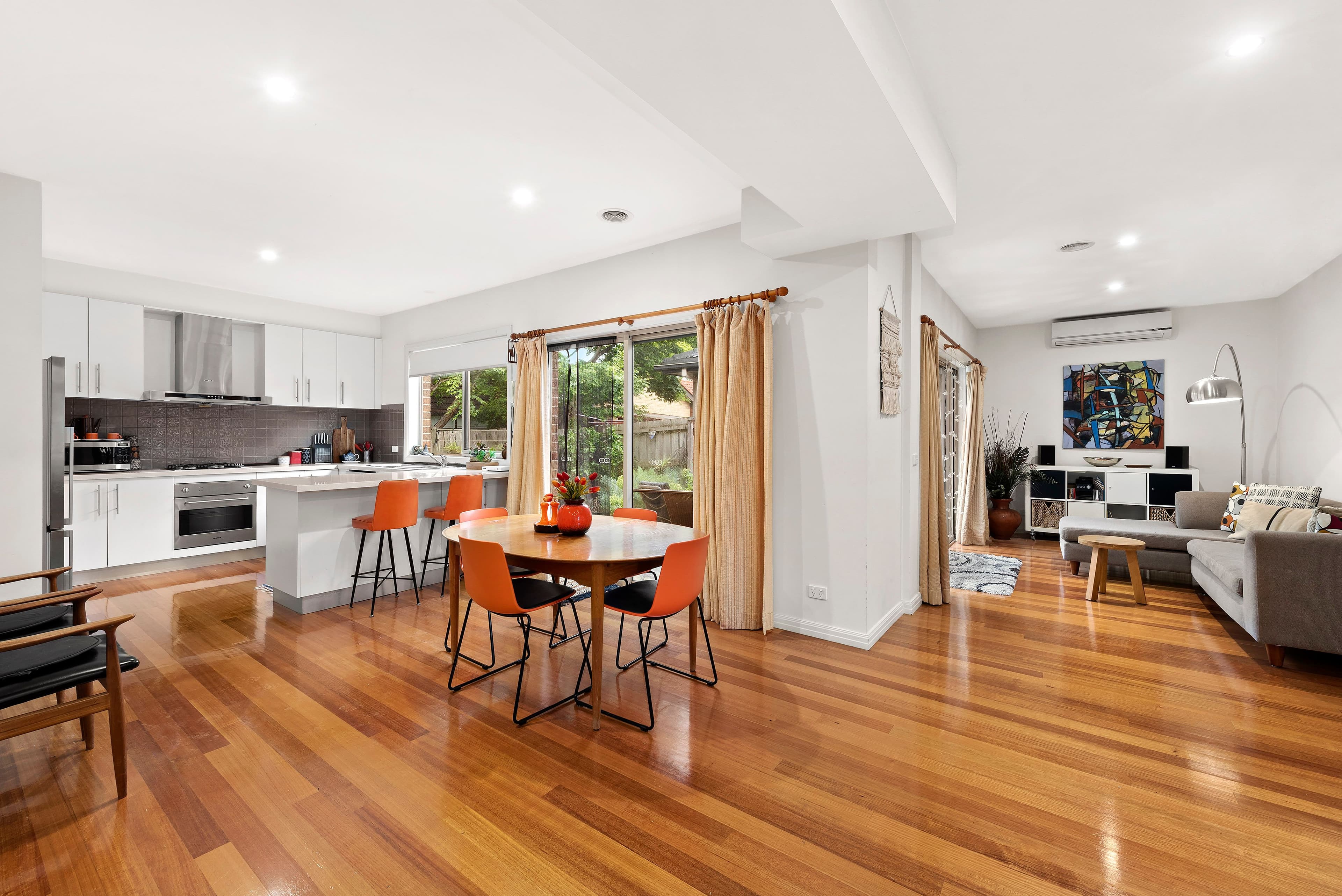 34 Jacqueline Road, Mount Waverley VIC 3149, Mount Waverley - Thumbnail 4