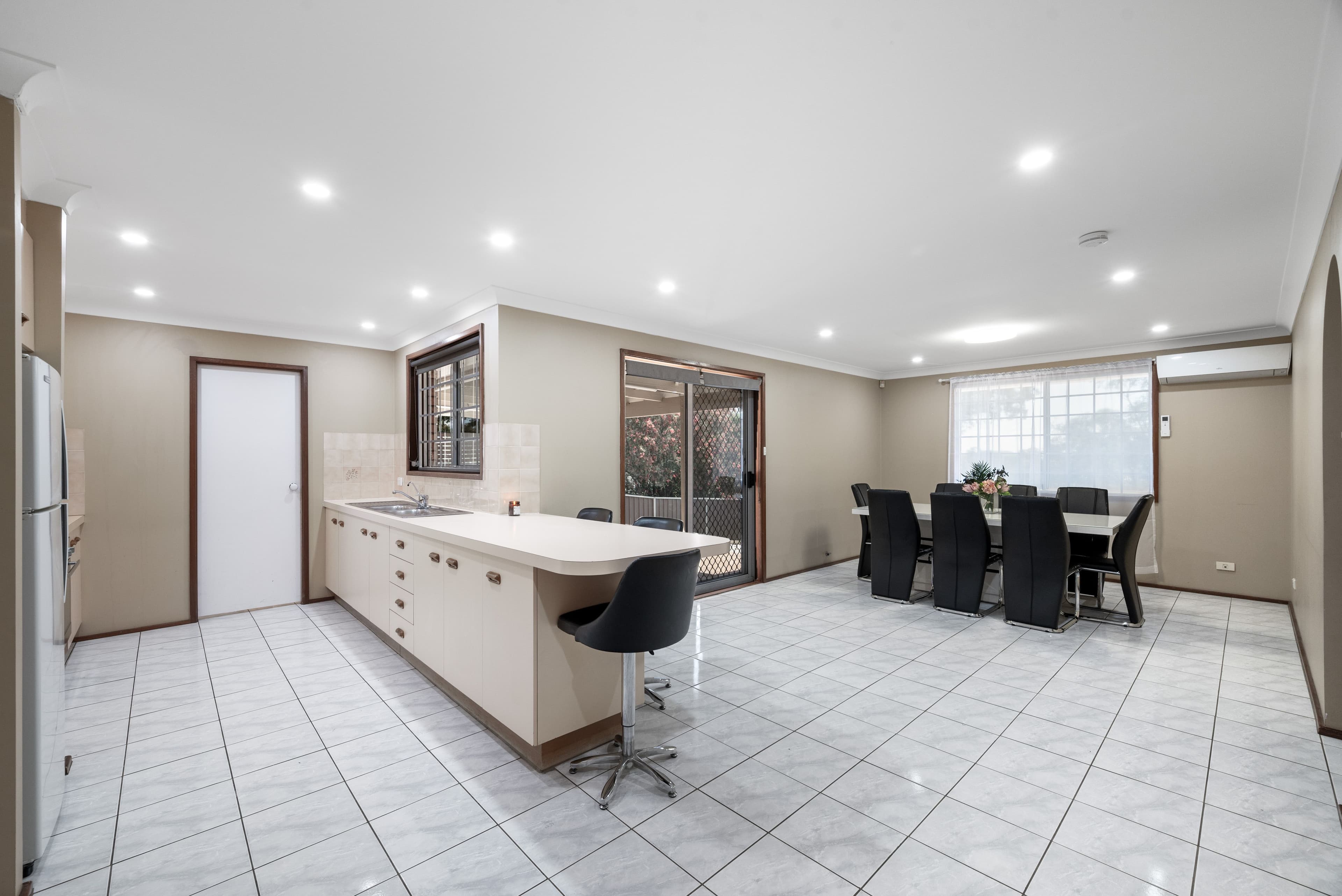 11 Alexis Place, Rosemeadow NSW 2560, Rosemeadow - Thumbnail 5