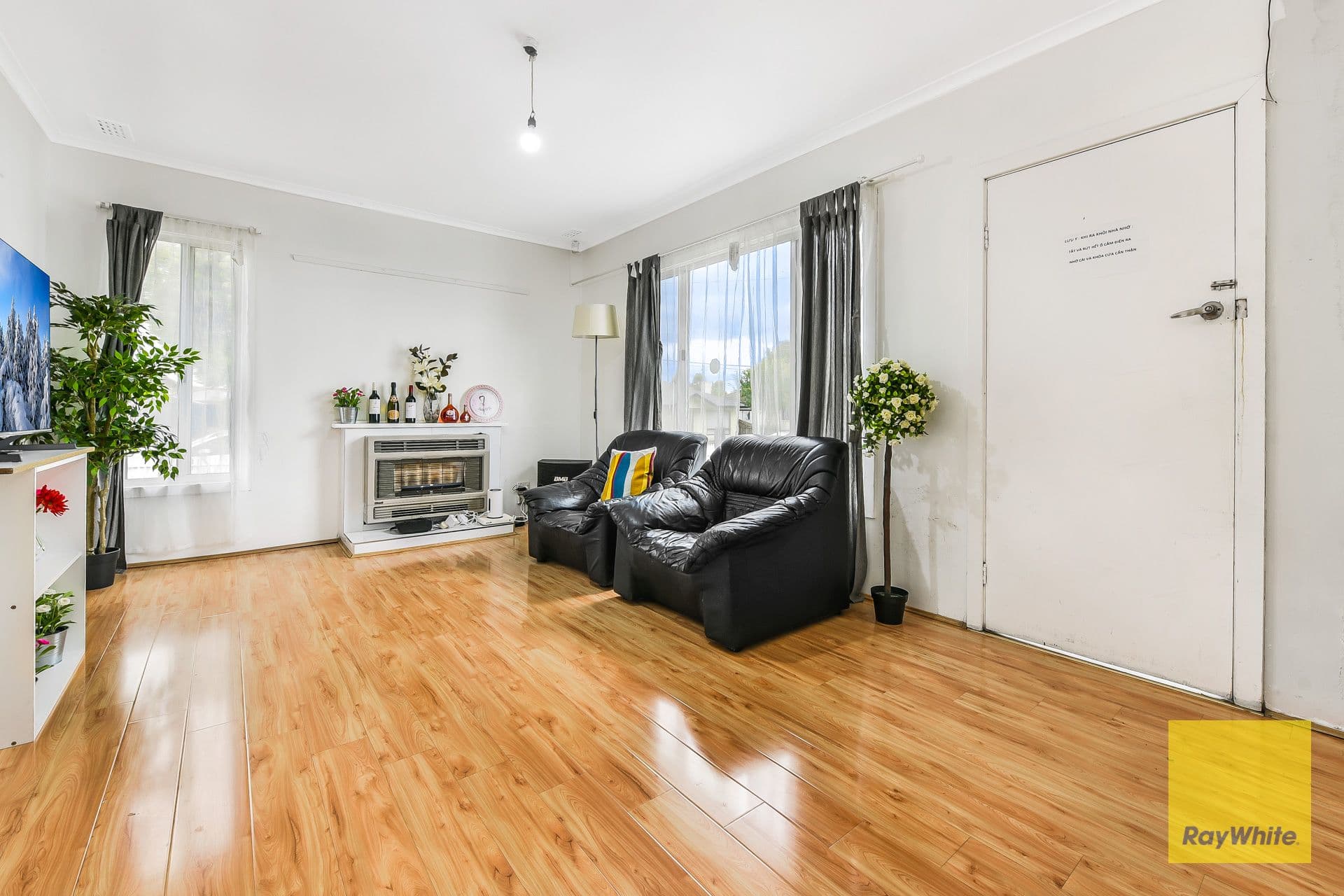 4 Oleander Street, Doveton VIC 3177, Doveton - Thumbnail 3